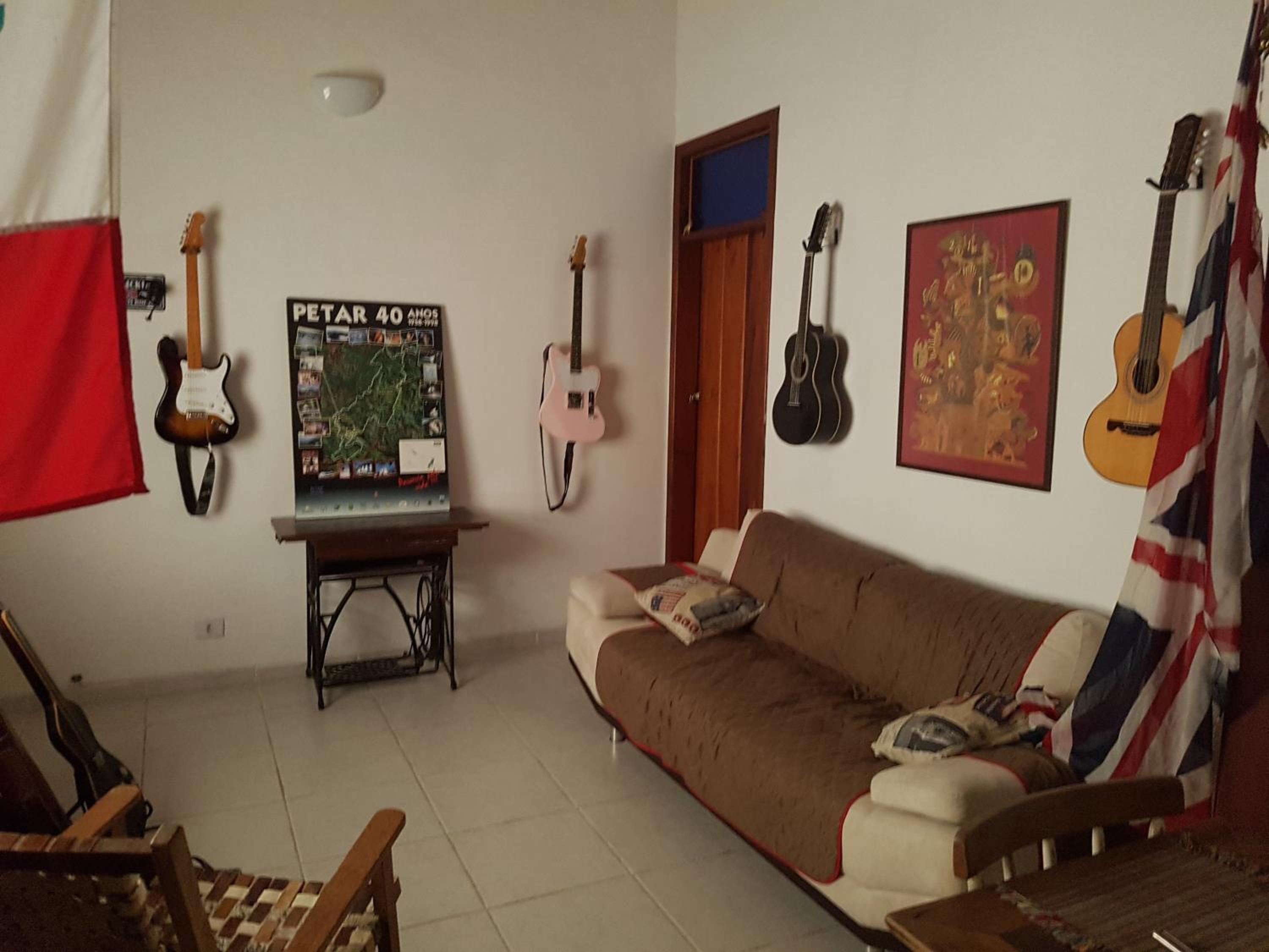 Casa Cultural Caiçara Paraty - WiFi, Vaga privativa, próxima ao Centro Histórico