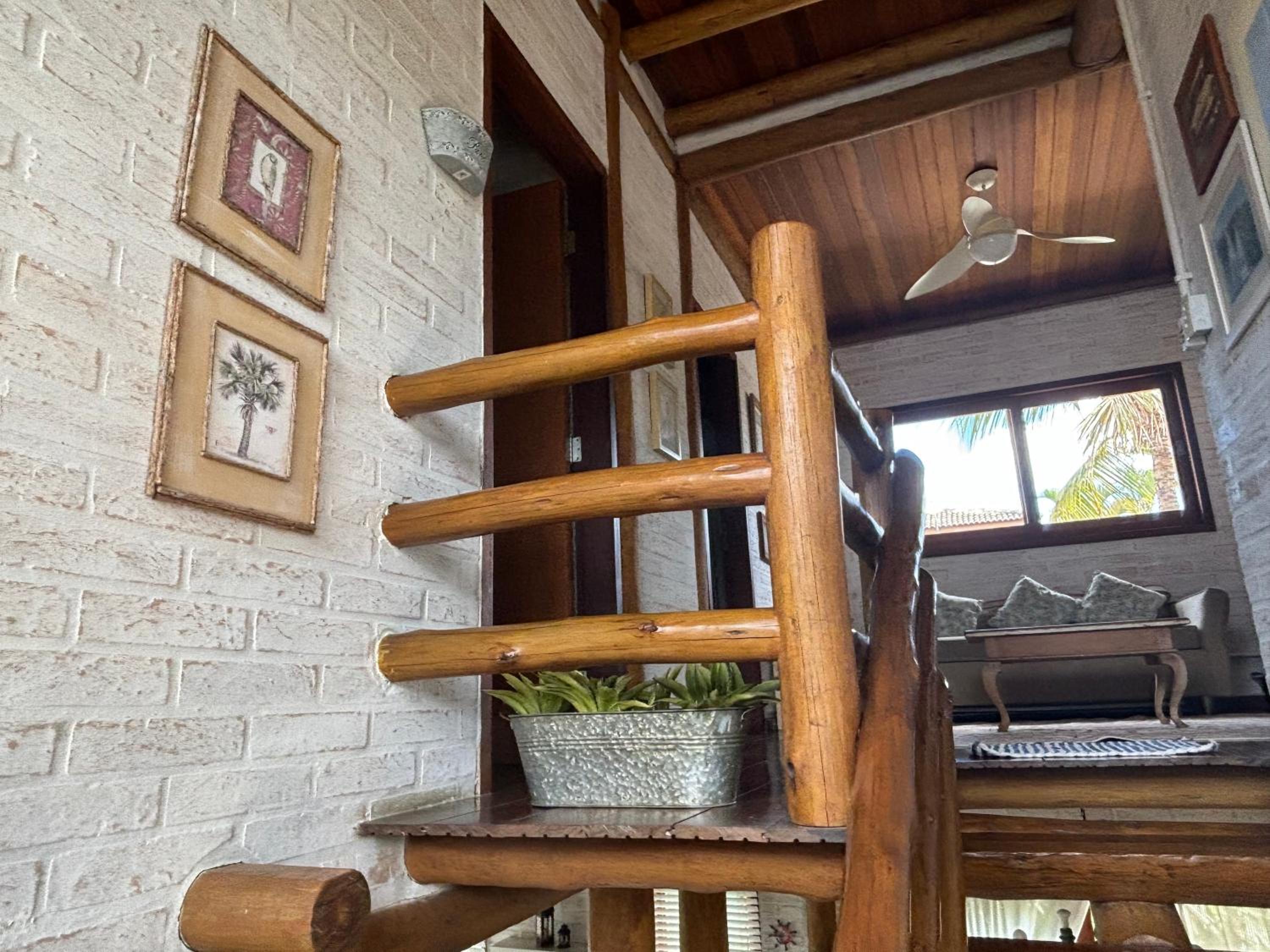 Casa com Piscina, Barra do Una.