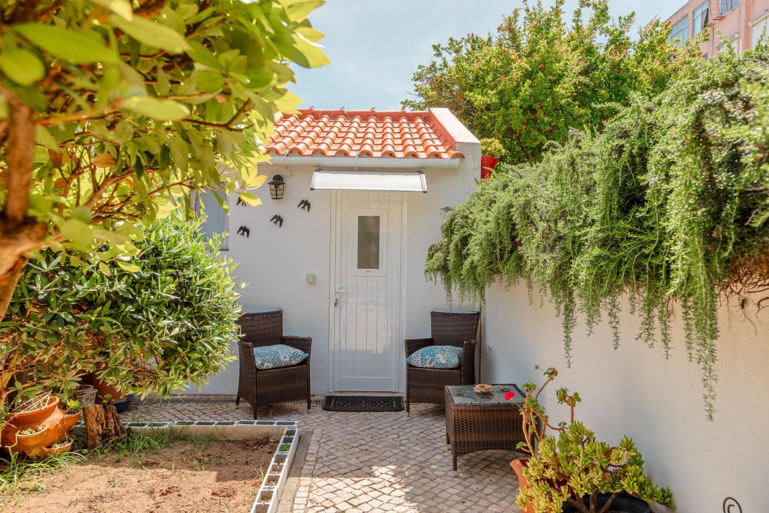 Algés Village Casa 2 by Lisbon-Coast vacation