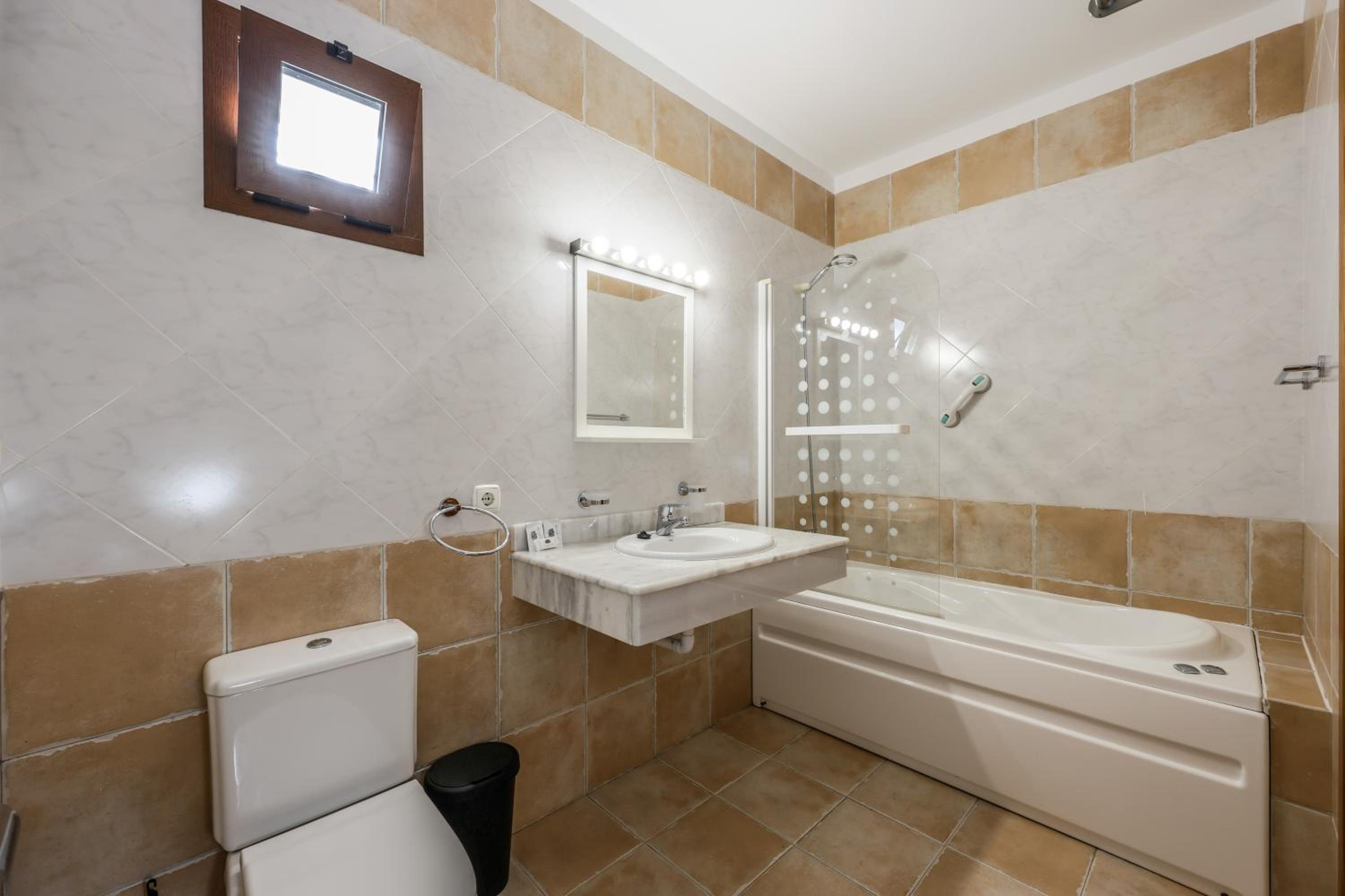 VILLAS LANZAROTE LOS ALTOS by NEW LANZASUITES Villa SERENA