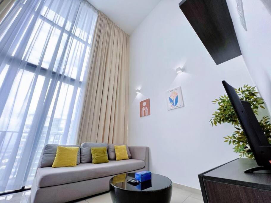 Duplex 4PX Free Parking @ ICITY, Near SOGO & ThemePark photo 2