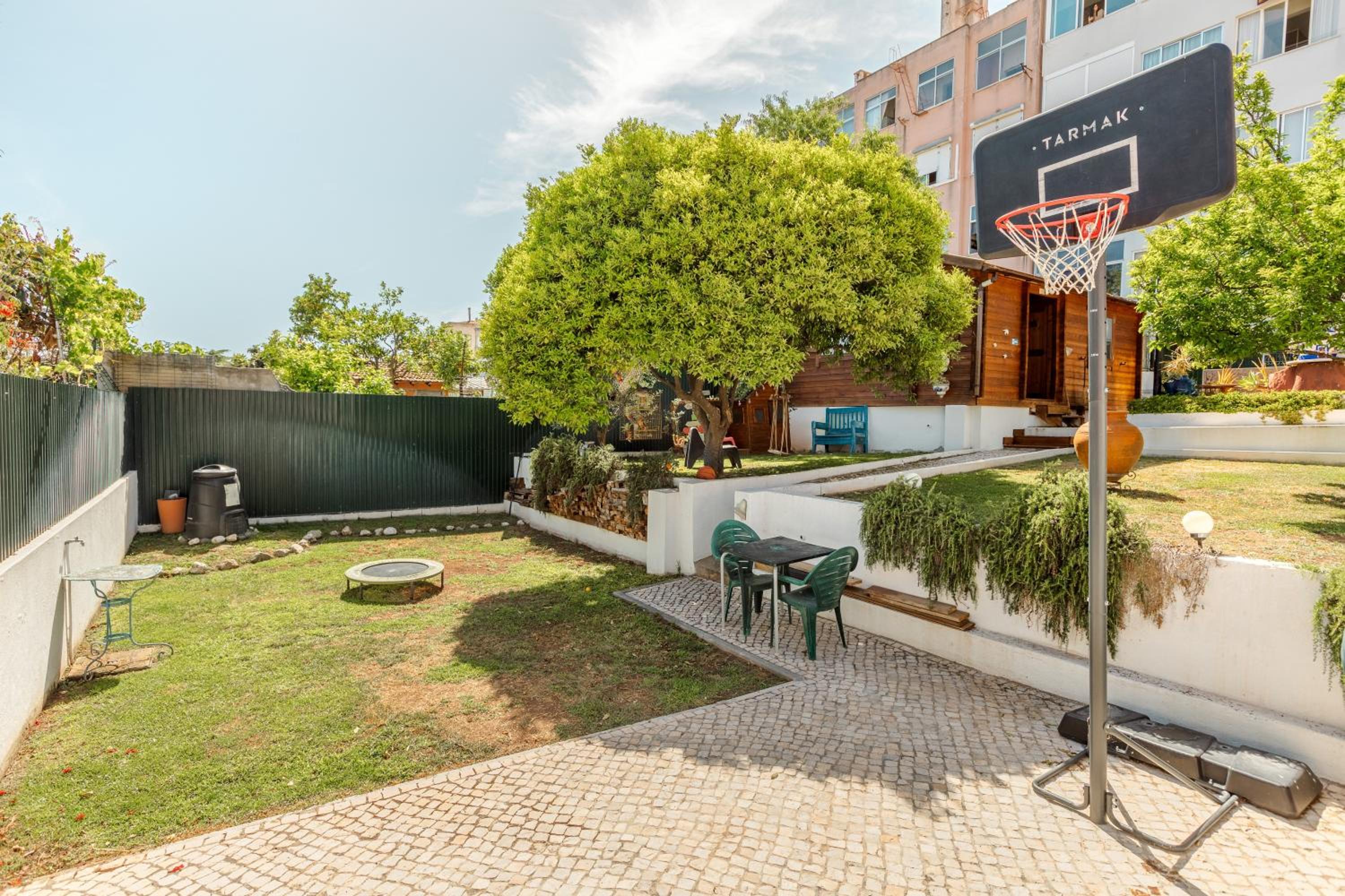 Algés Village Casa 2 by Lisbon-Coast vacation