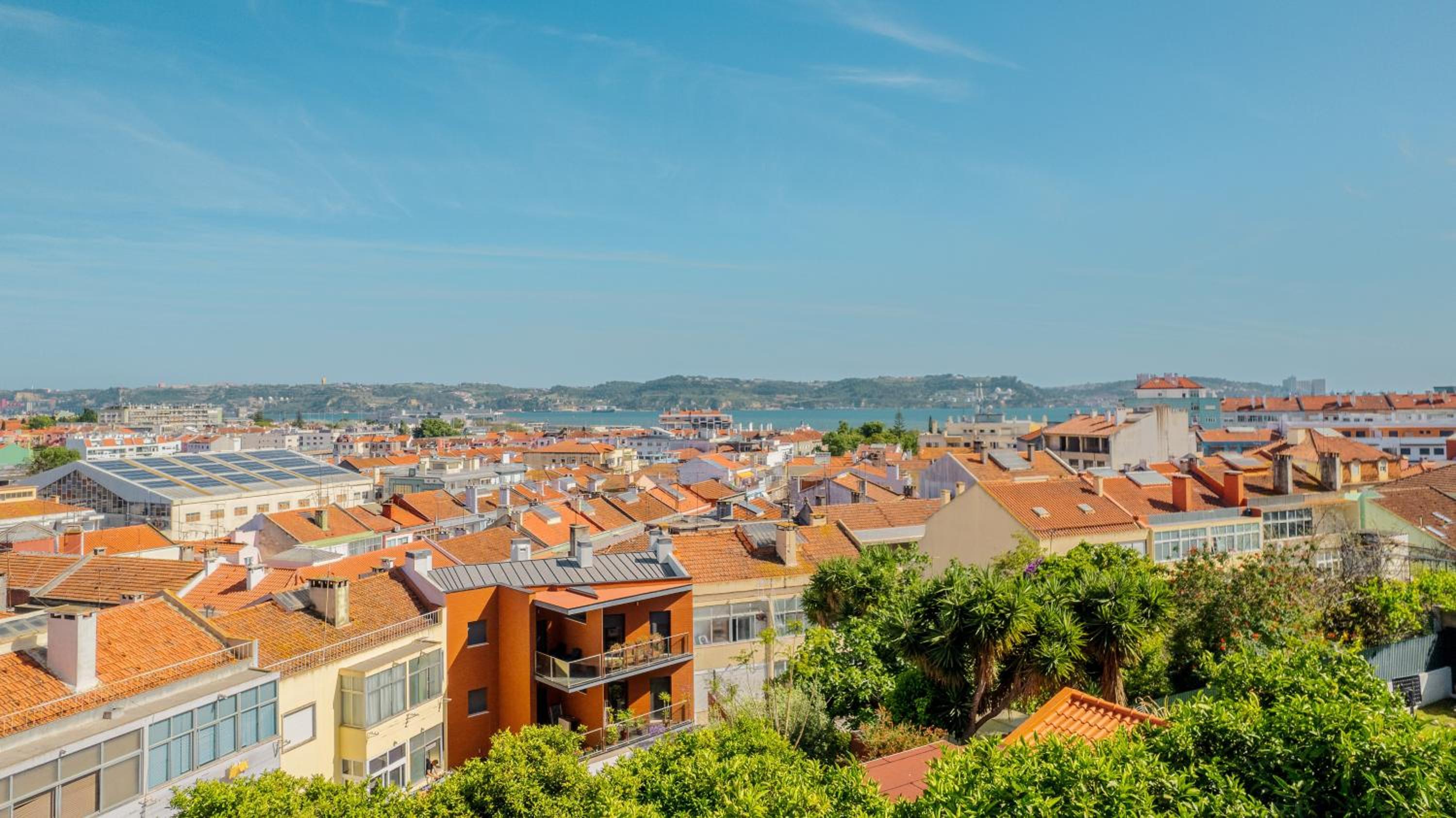 Algés Village Casa 2 by Lisbon-Coast vacation