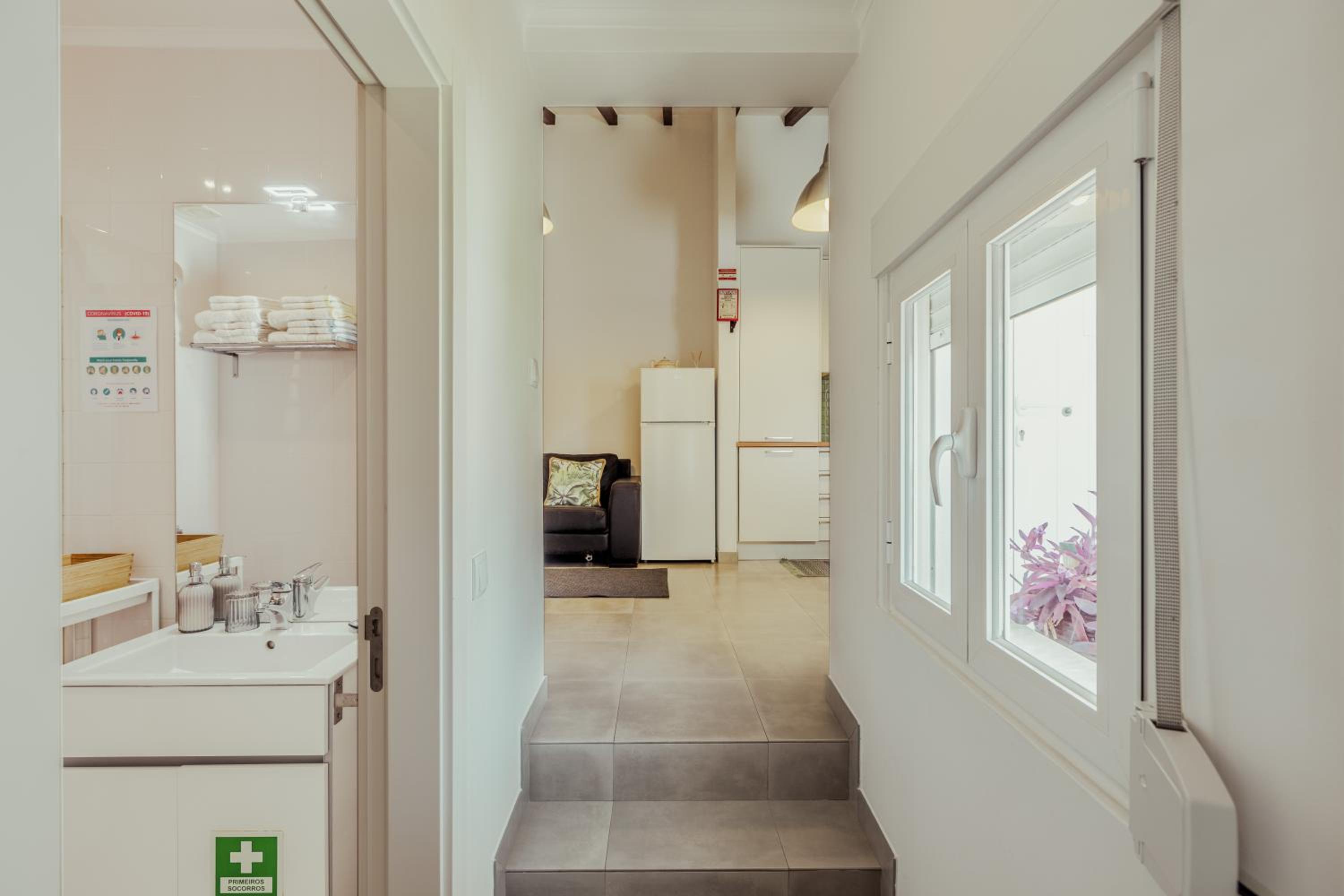 Algés Village Casa 4 by Lisbon-Coast vacation