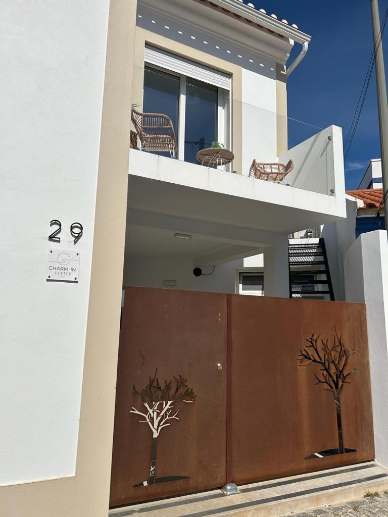 Hotel Charm-In Center - Image 1