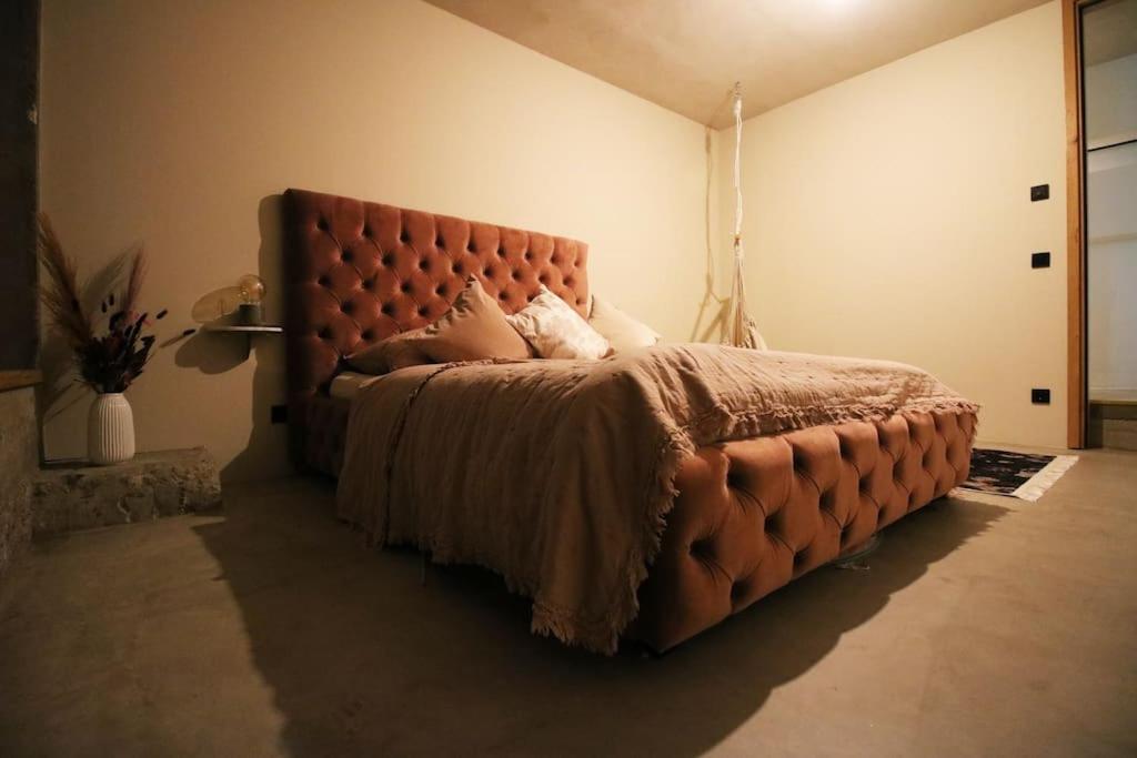Luxus Studio Société an der Spree
