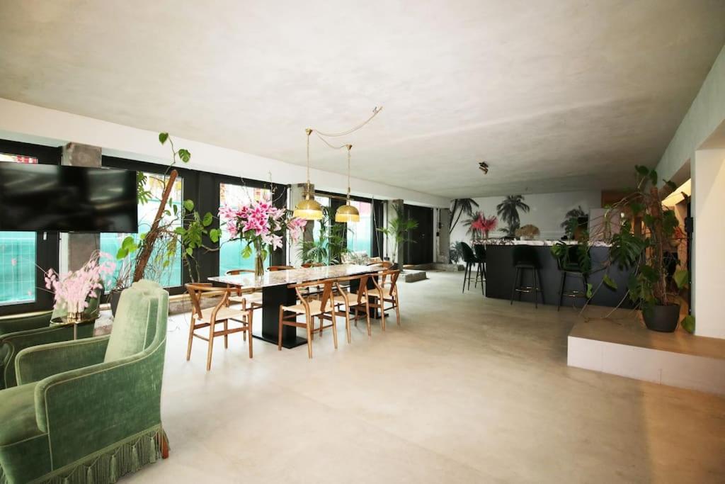 Luxus Studio Société an der Spree