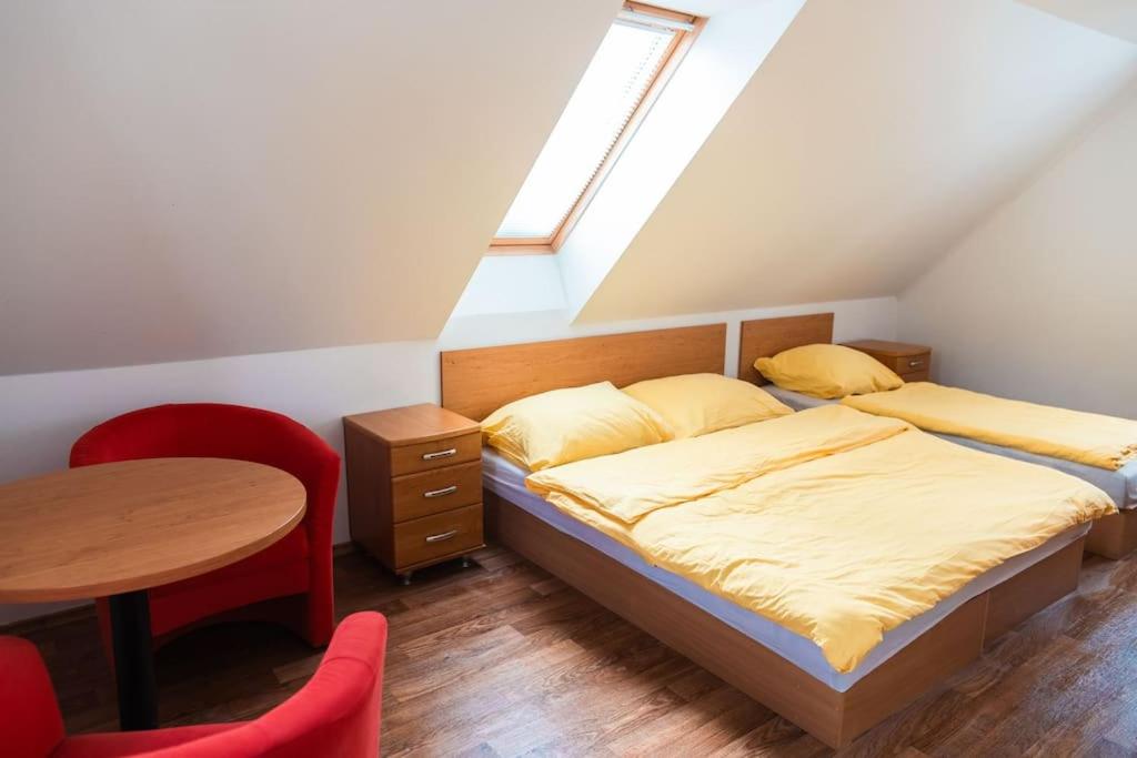 Resort Koloděje-modrý dům