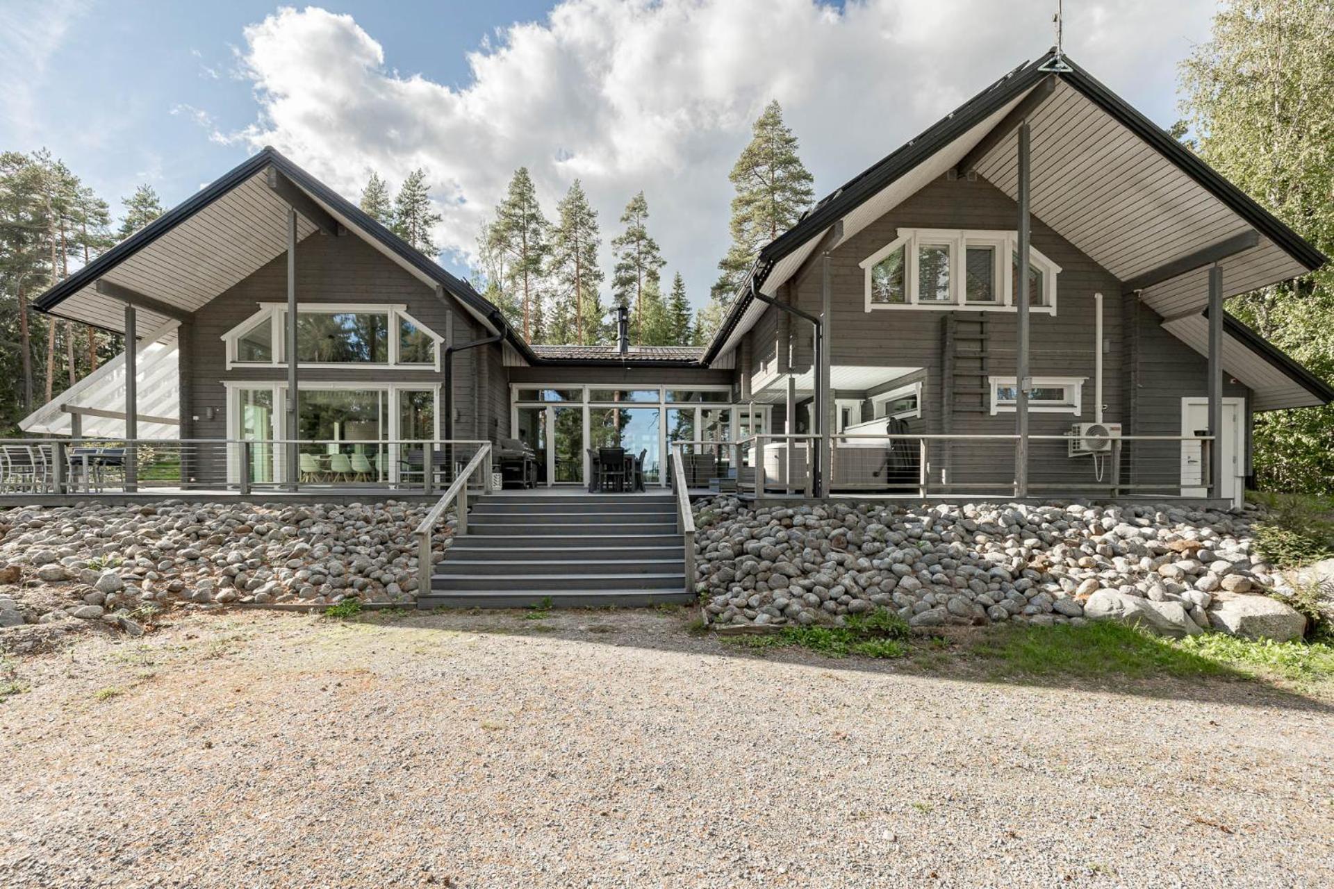 Lehmonkärki Resort