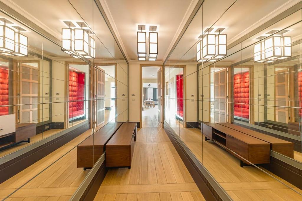 City Luxury: 3BR, Prime Location