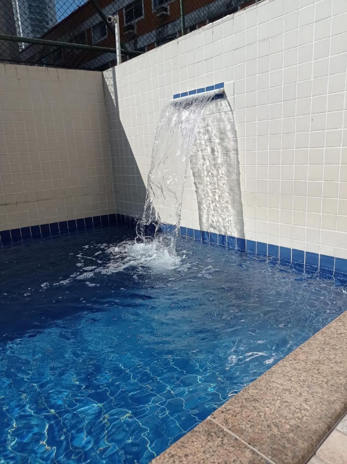 300m do Mar, ótima localização.