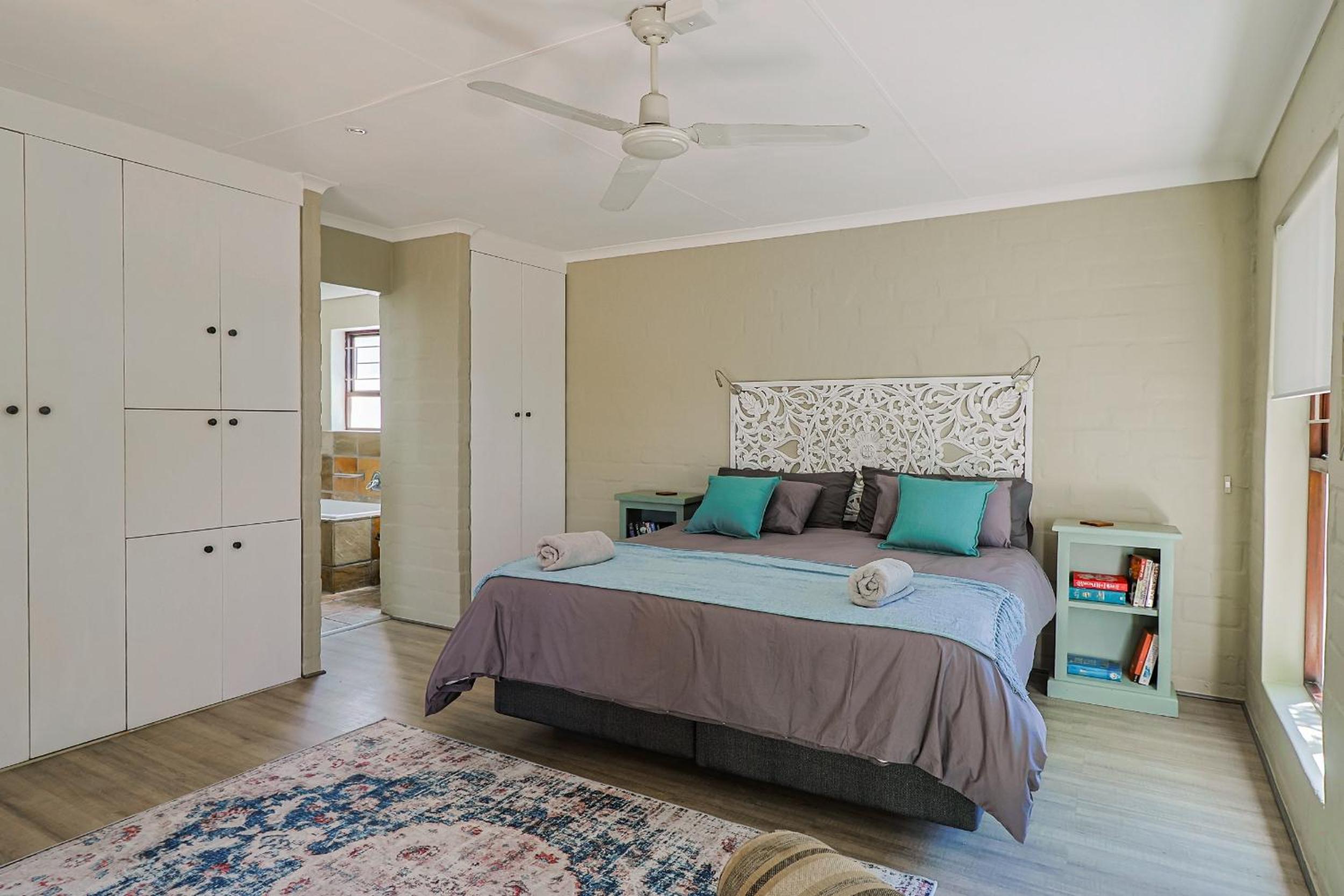 Old Onrus Family home all ensuite view 3