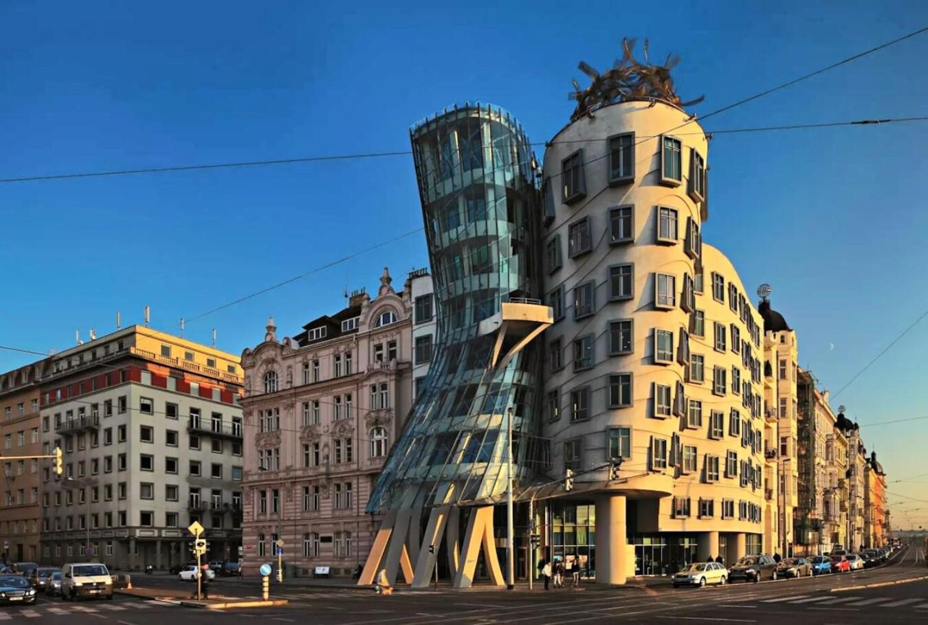 Loft spacious apartments in Prague