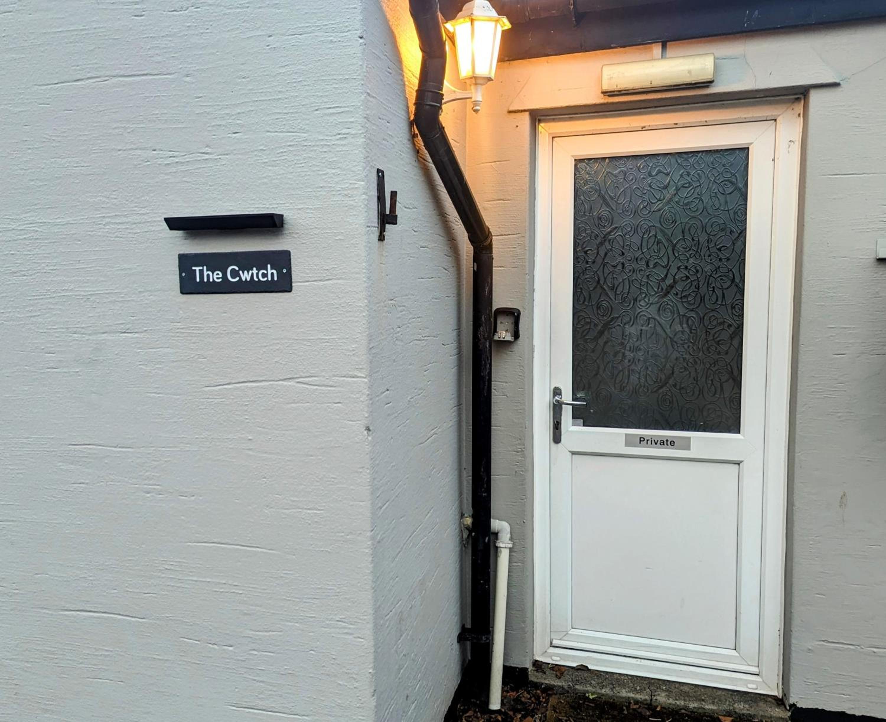The Cwtch Flat at The Lodge by Cefn Tilla view 3