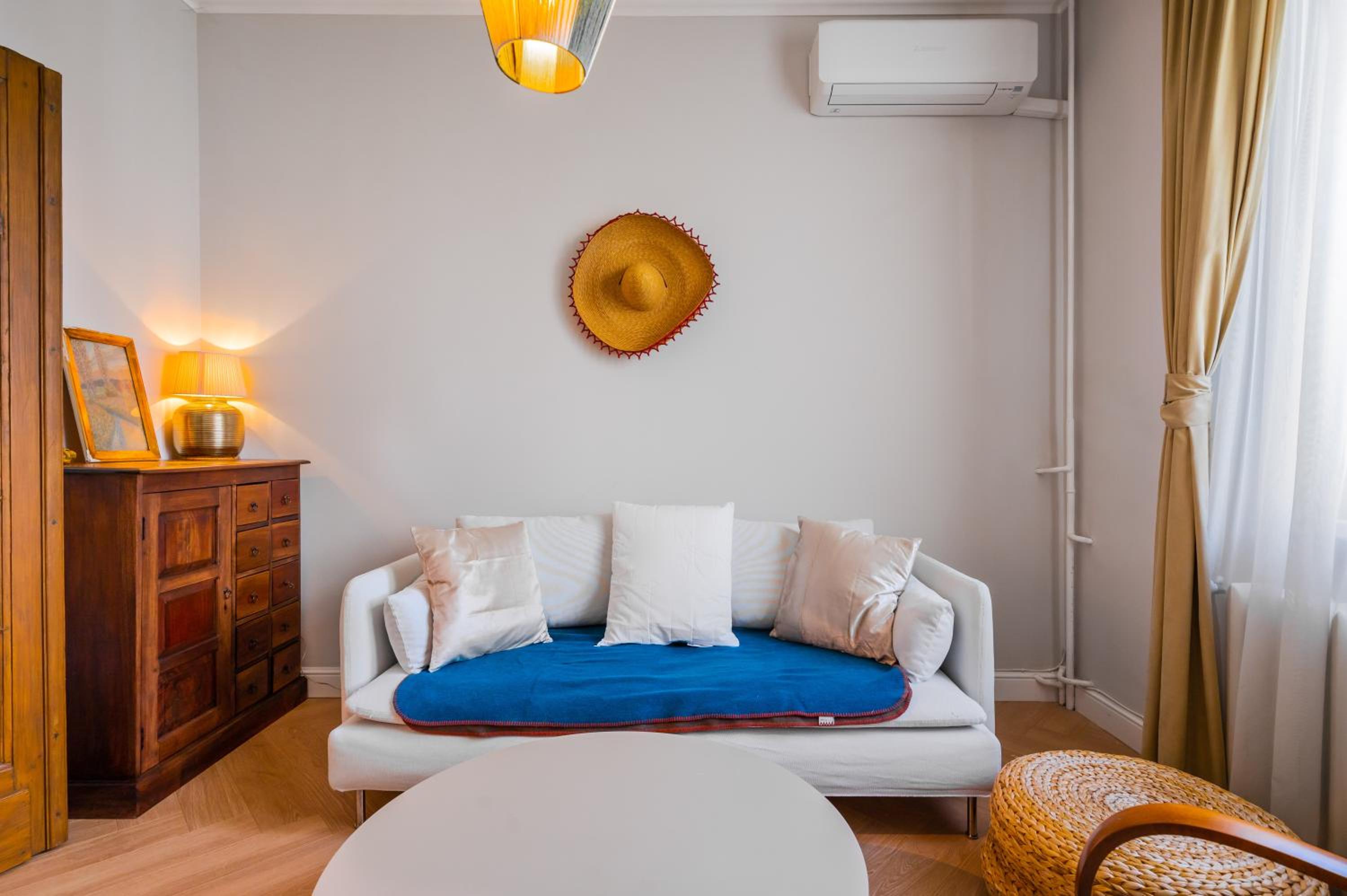 Cozy Heaven at Vitosha Blvd - Sofia - 2BDR