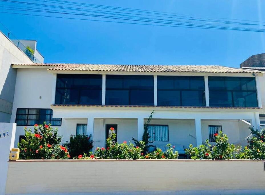 Aconchego Penha: frente ao mar, prox. Beto Carrero