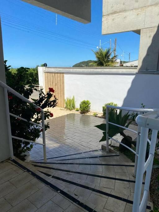 Aconchego Penha: frente ao mar, prox. Beto Carrero