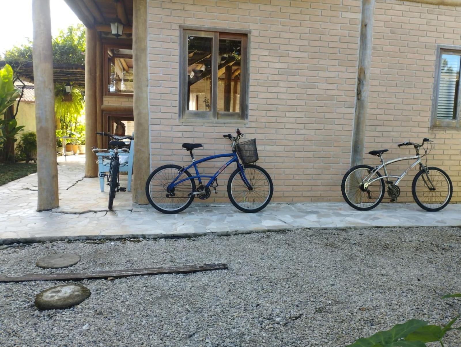 Casa com Piscina, Barra do Una.