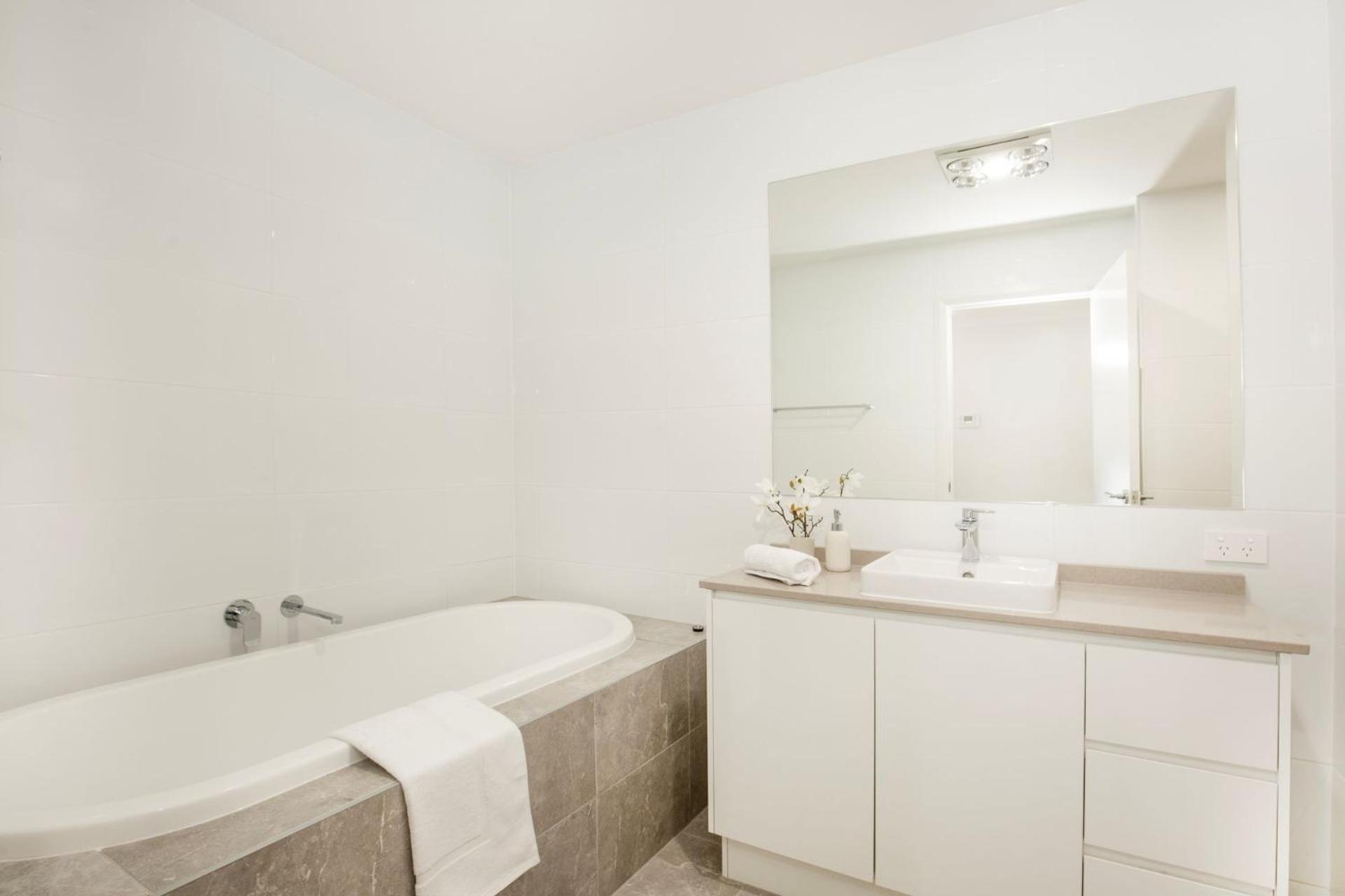 The Coast Beach - Pet Friendly - 2 Mins Walk to Bay