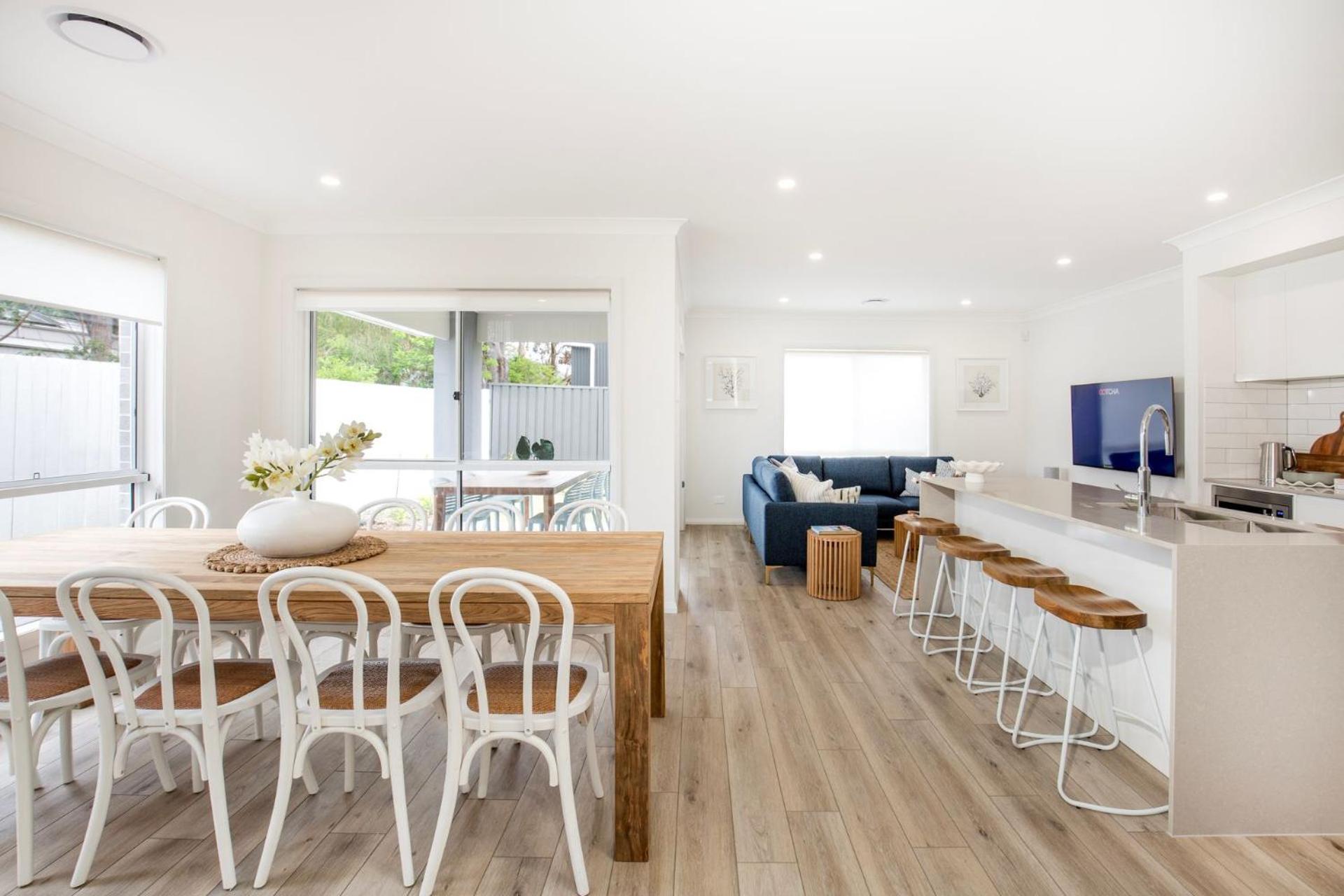 The Coast Beach - Pet Friendly - 2 Mins Walk to Bay