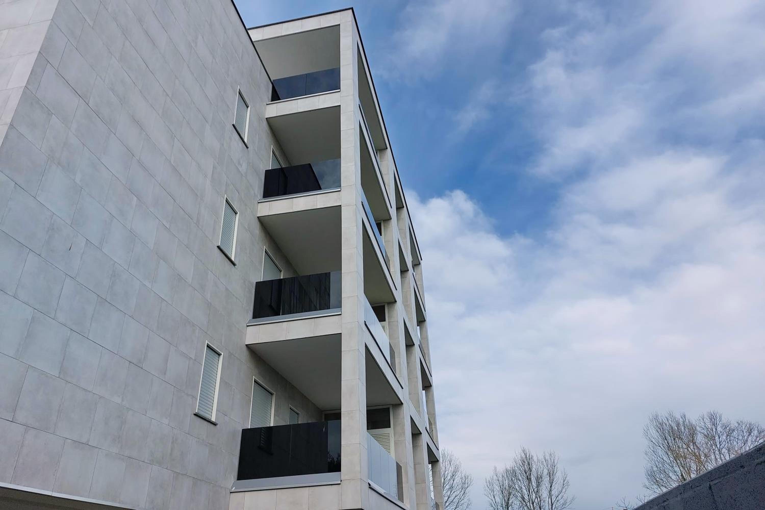 Esperienza di Lusso Vicino APT - Ampio & Centrale view 3