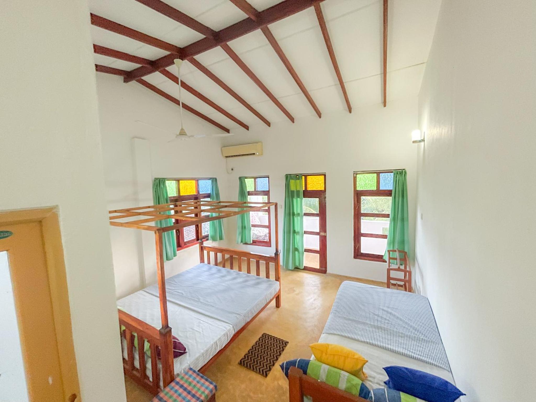 Summer lodge-Tangalle