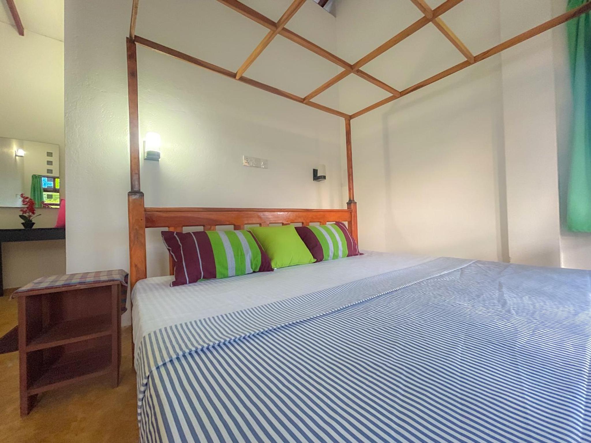 Summer lodge-Tangalle