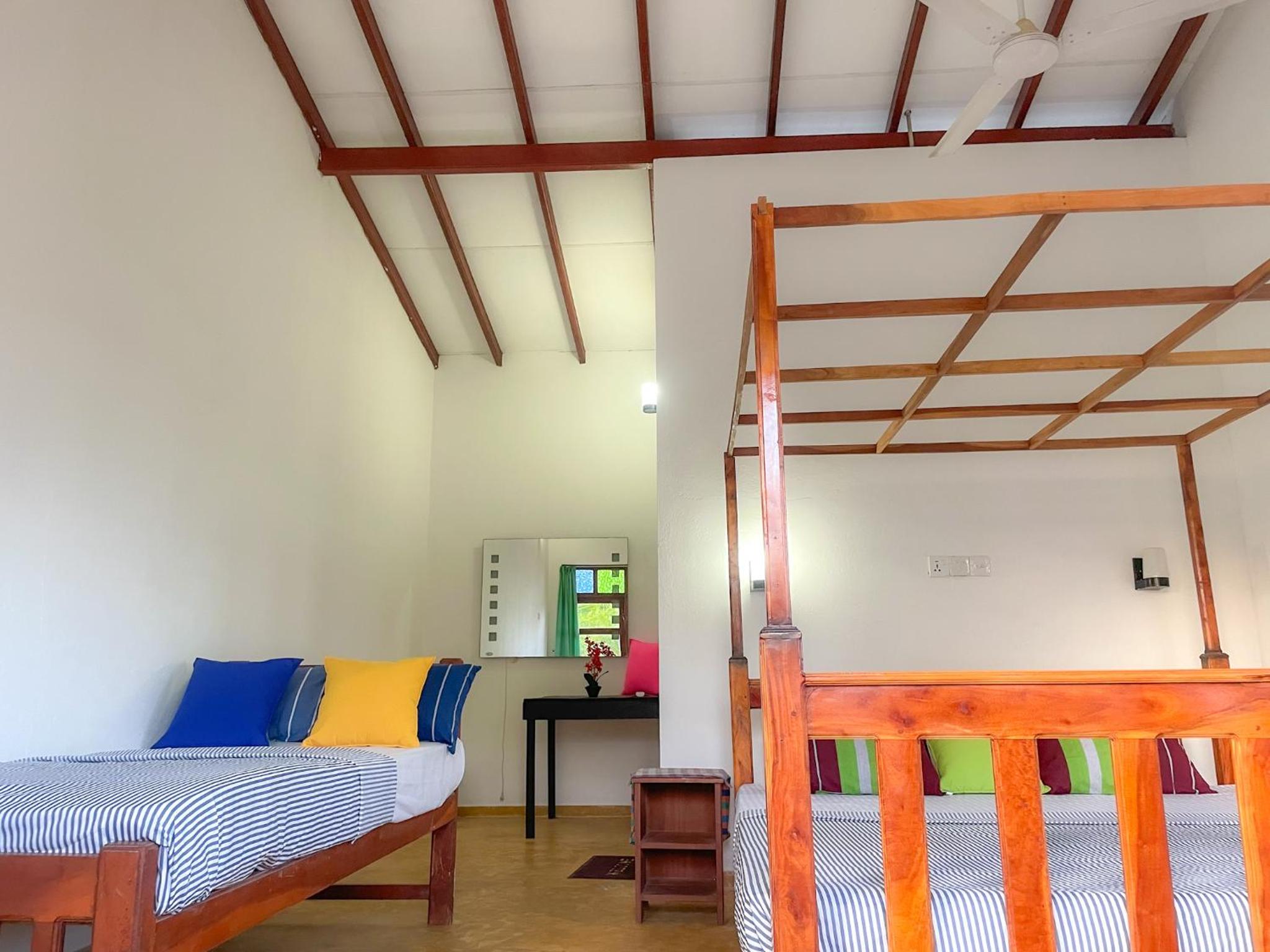 Summer lodge-Tangalle