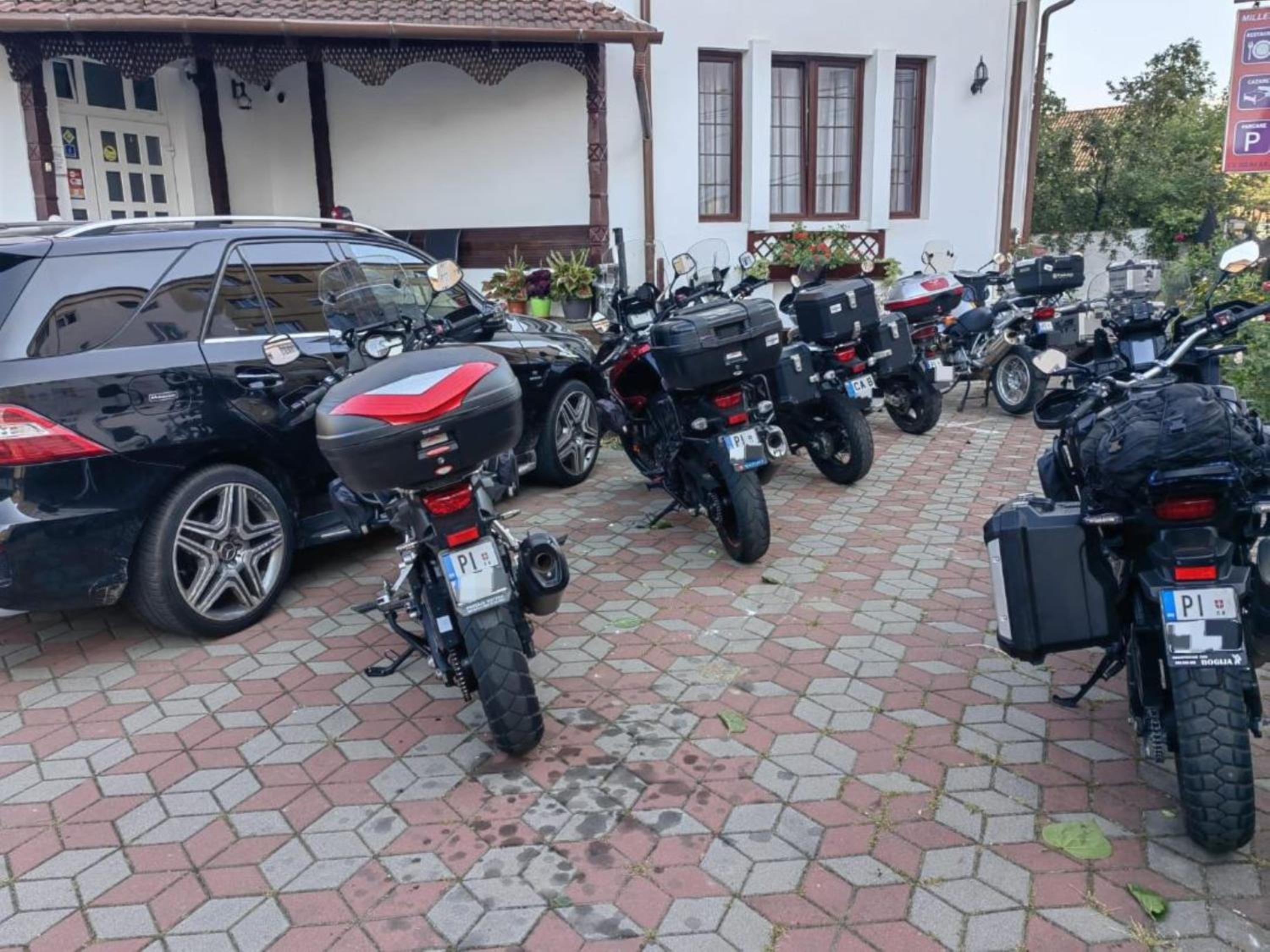 Pensiunea Millenium Sibiu with Parking - motorcycle friendly travel routes view 2