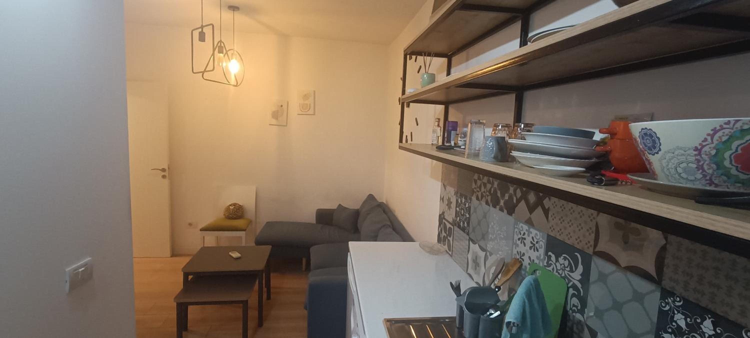 Lovely 1 bedroom apartment near Eye of Tirana
