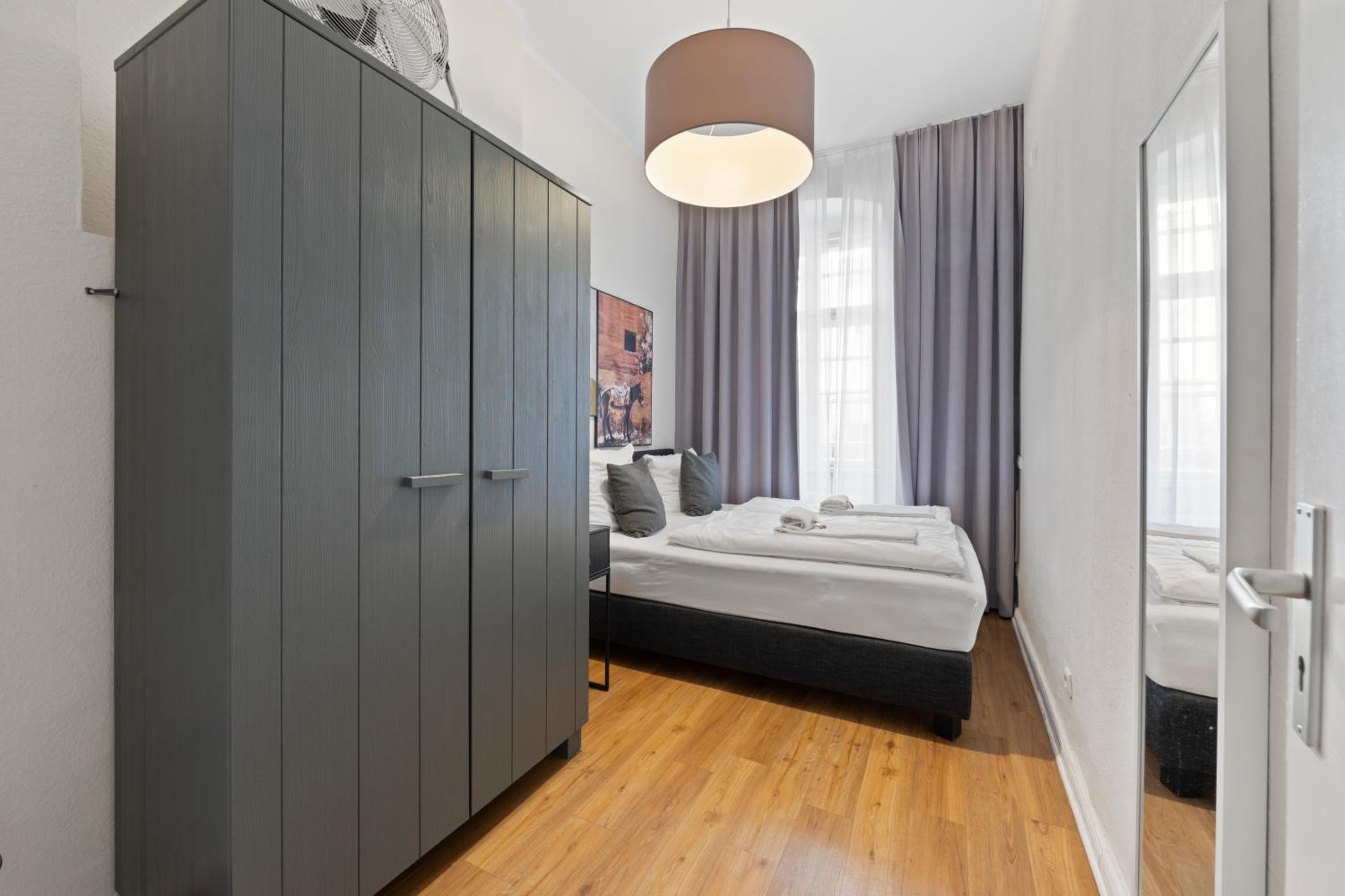 primeflats - Big family apartment Schöneberg photo 2
