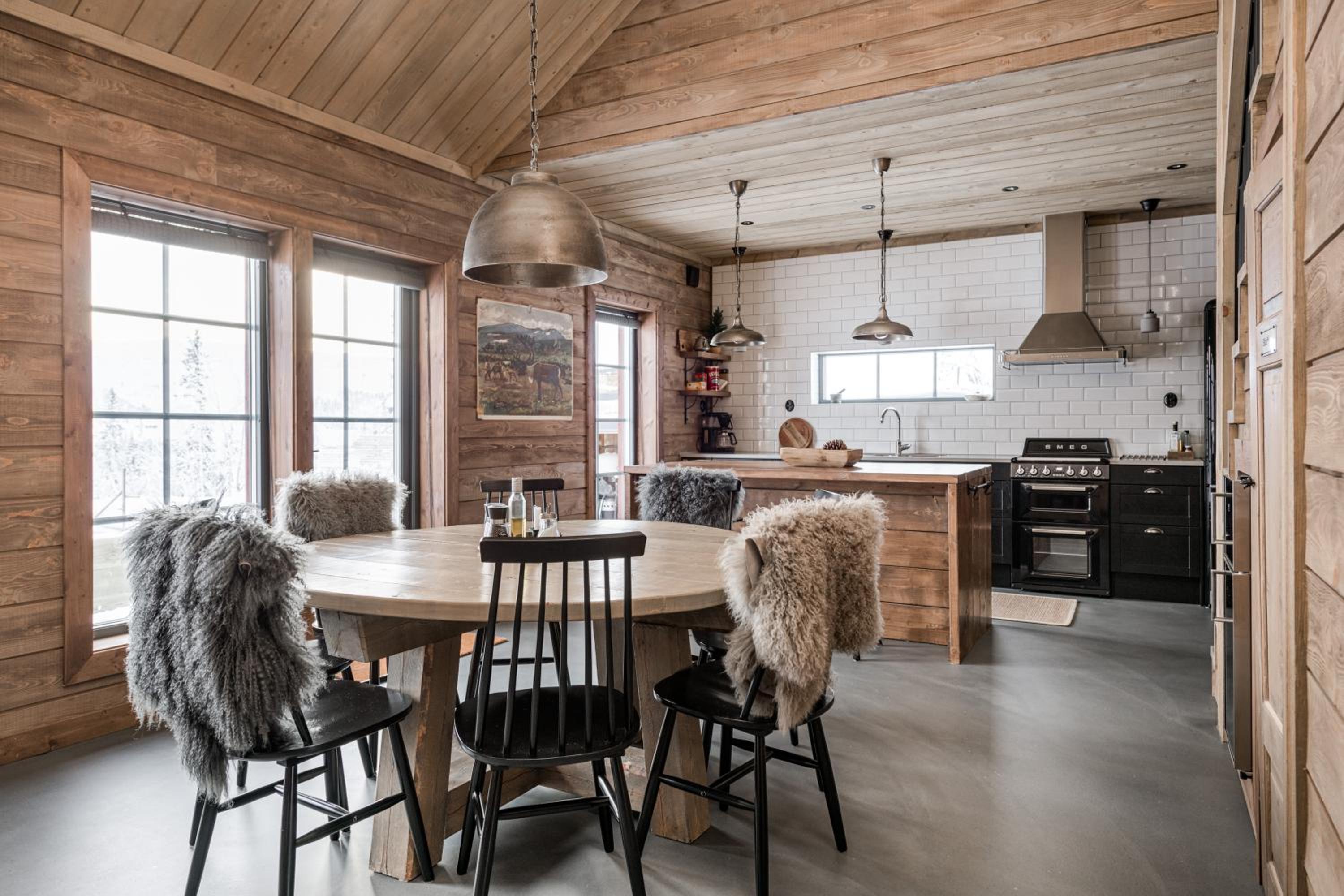Luxurious cottage with sauna overlooking mountains