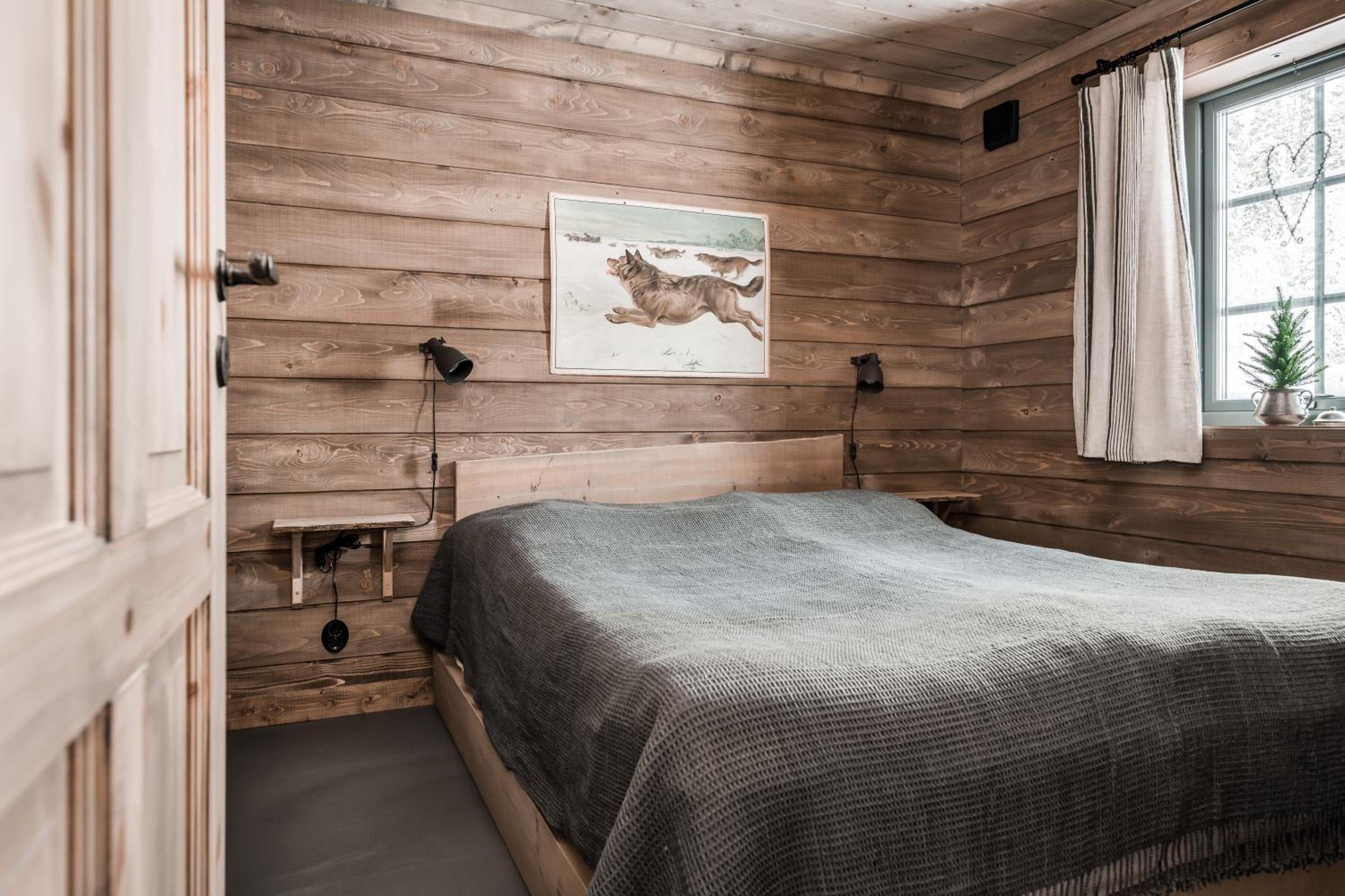Luxurious cottage with sauna overlooking mountains