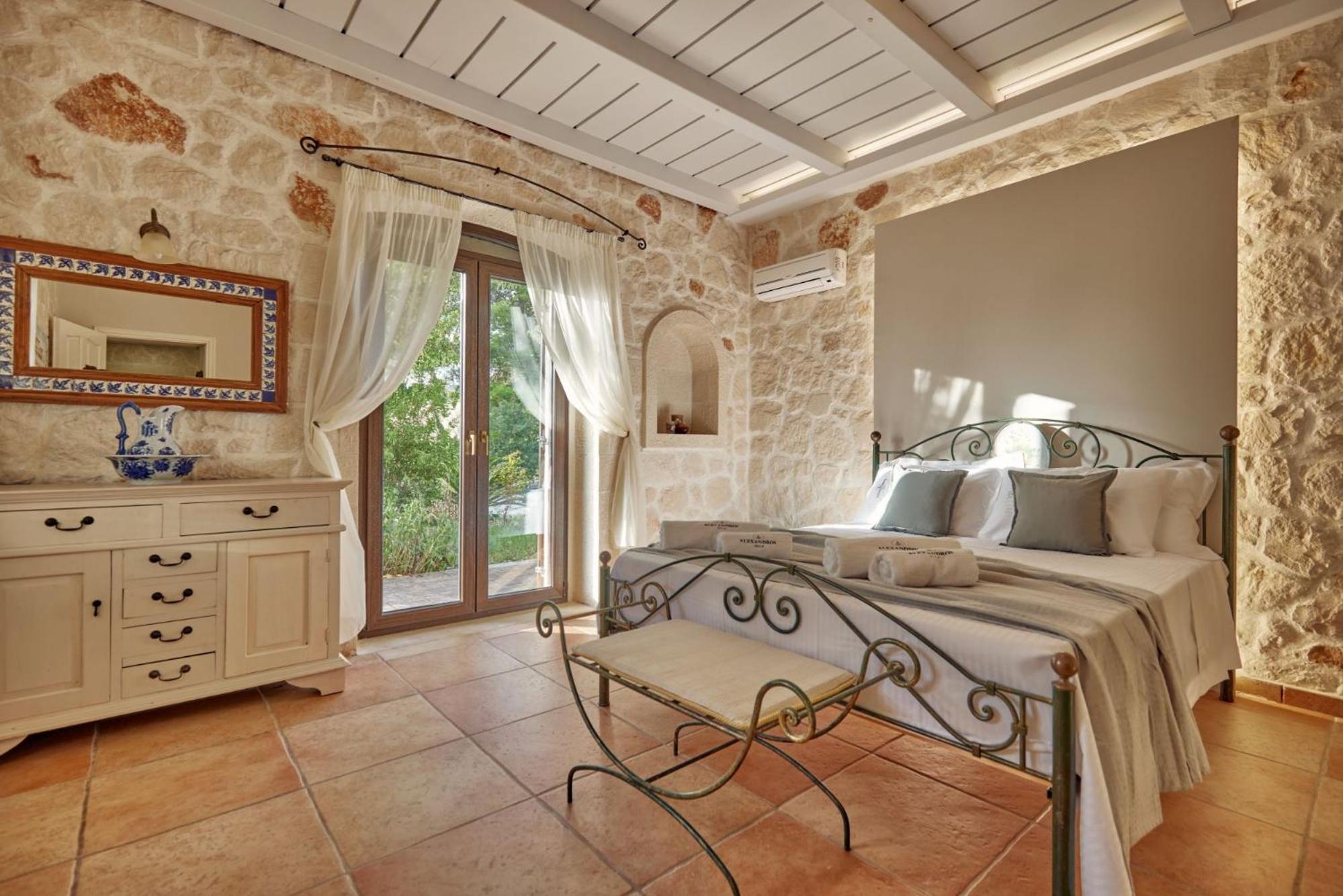 Villa Alexandros - Stone Villa view 3