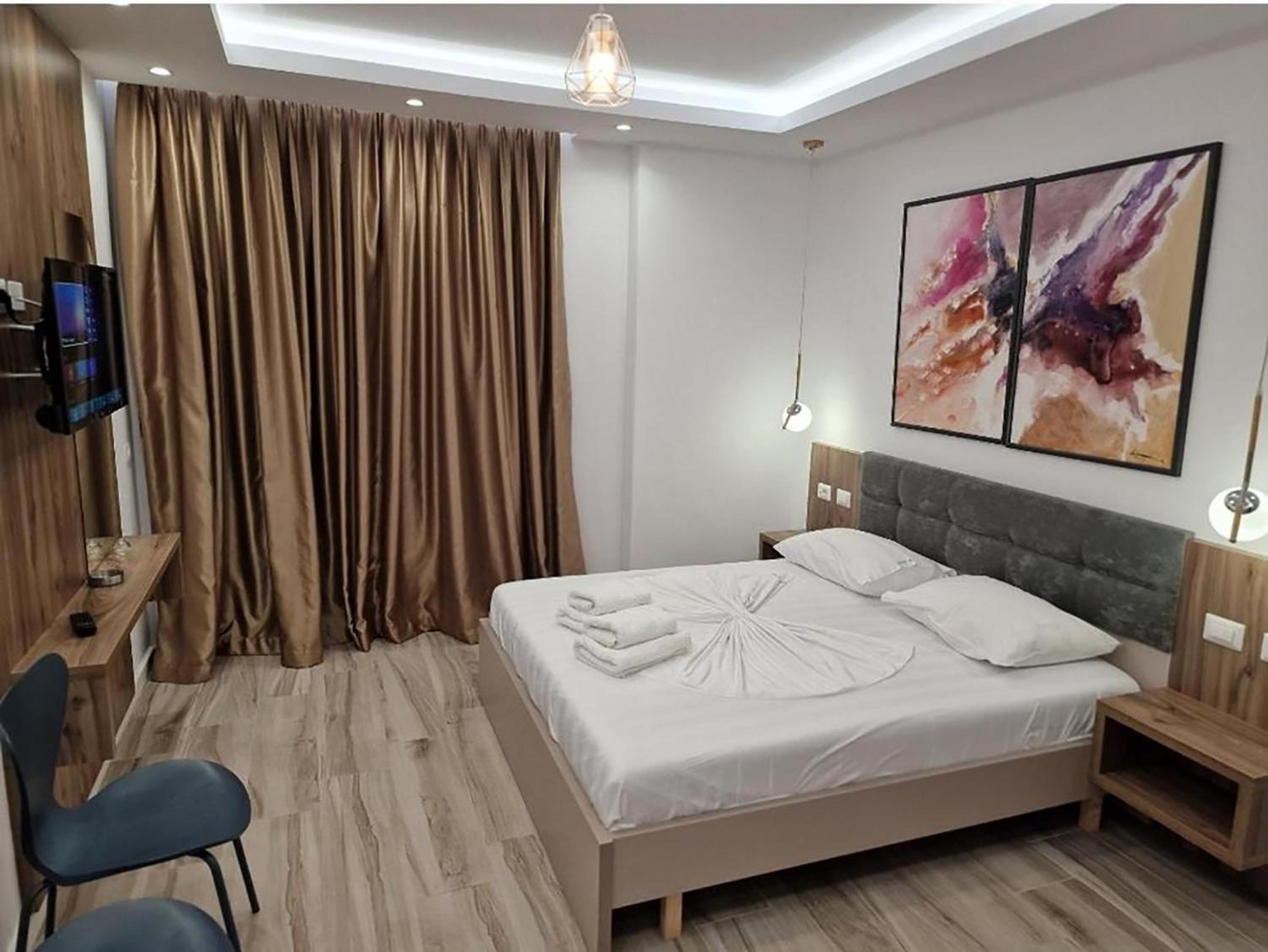 Joanna Suites