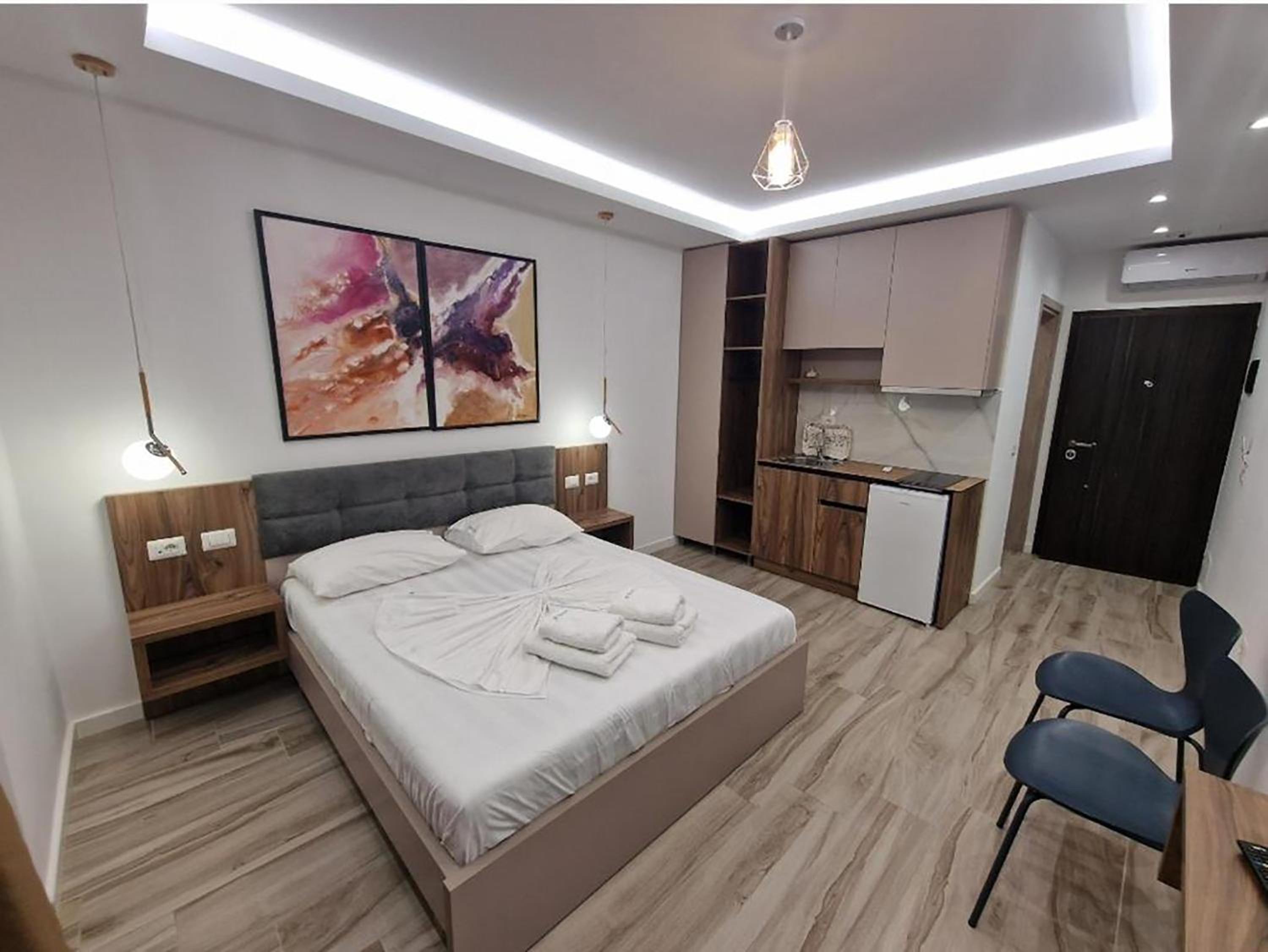Joanna Suites