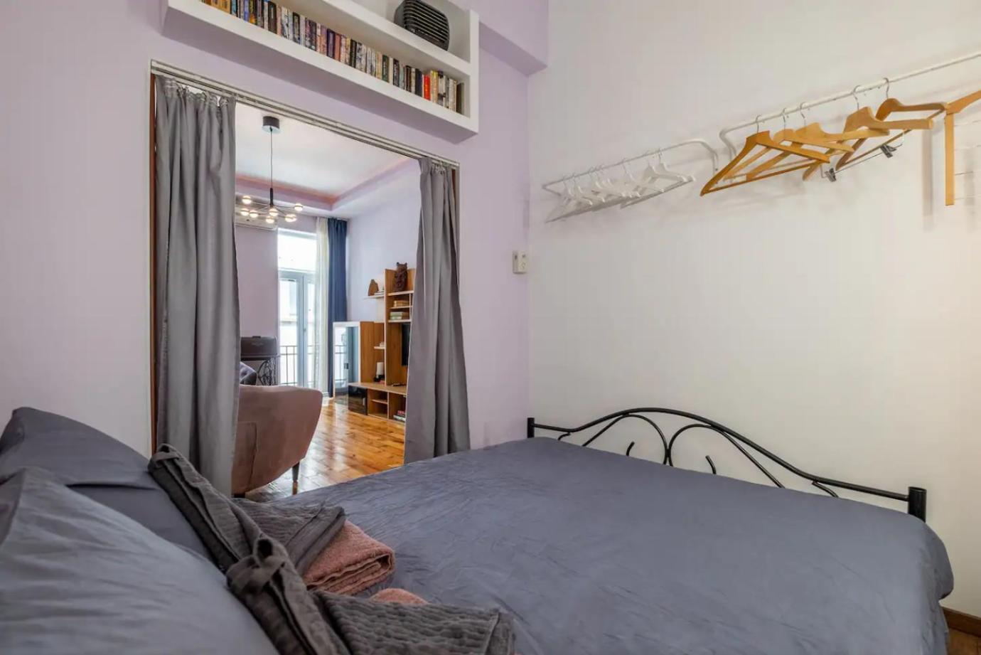 Charming 2BDR Apartment in Historic Center With Parking