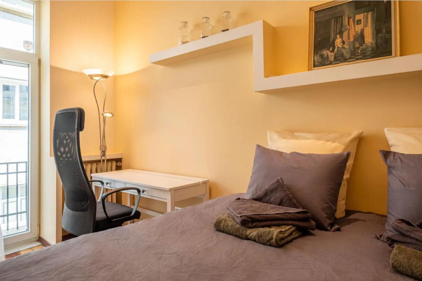 Charming 2BDR Apartment in Historic Center With Parking