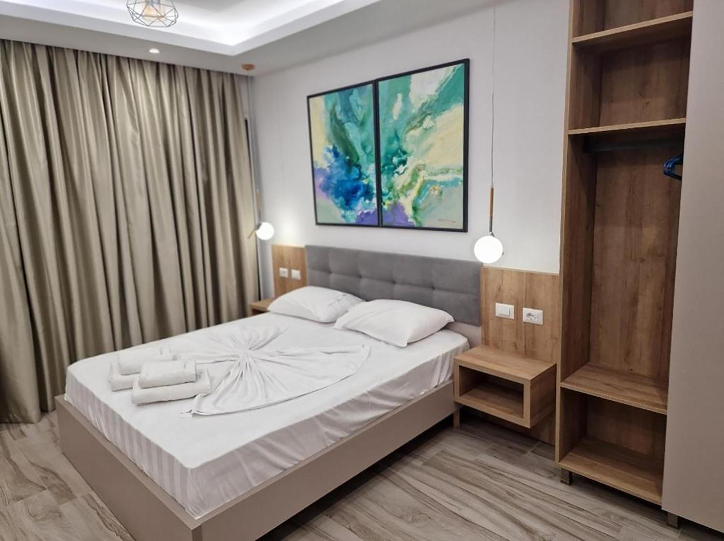 Joanna Suites