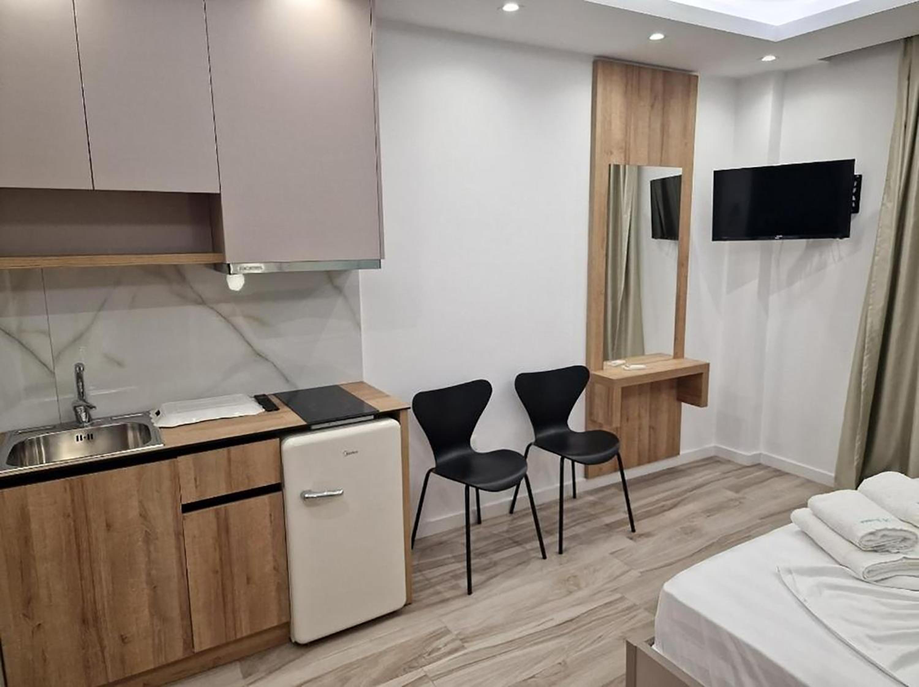 Joanna Suites