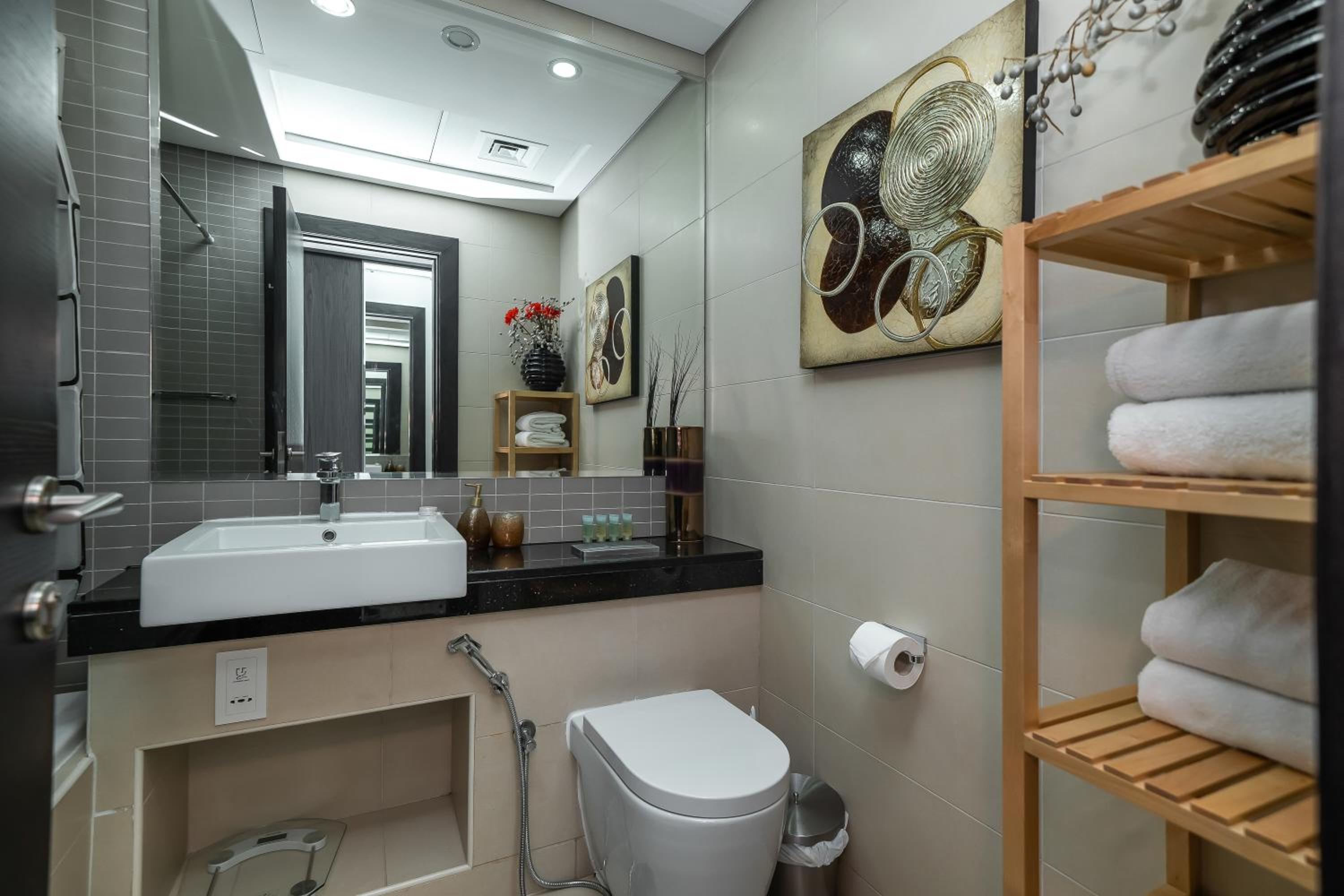 Luton Vacation Homes -Silverene Tower Full marina view ,Dubai Marina A50AB7