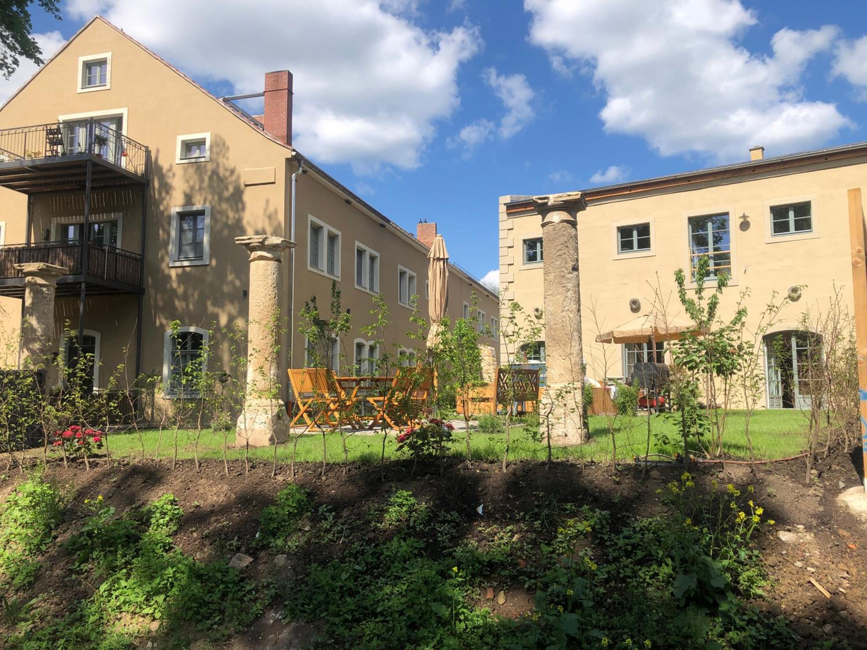 Hotel Ferienwohnung Hortensie Rittergut Schloss Zehista Gutshaus - Image 1