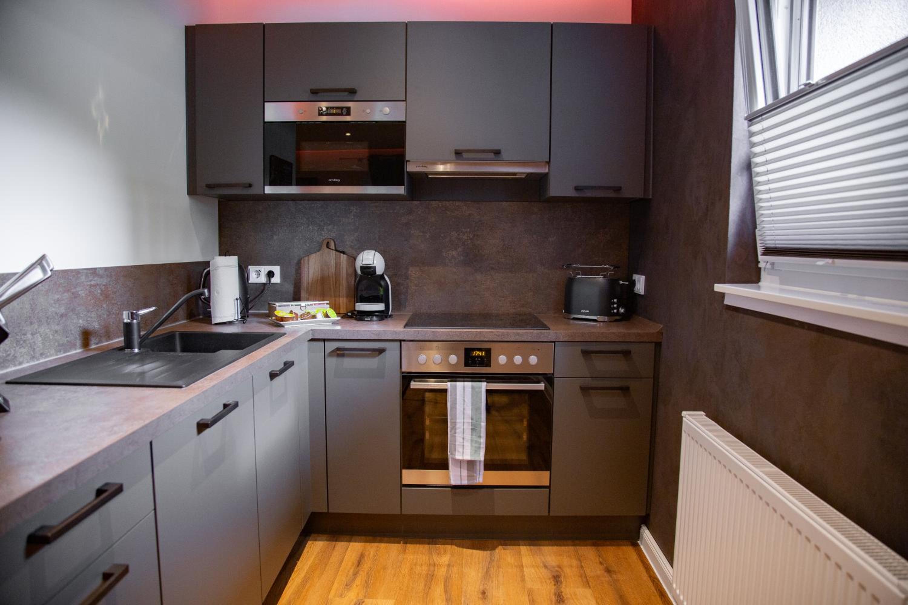 exkl. romantisches SM Apartment Black Rose