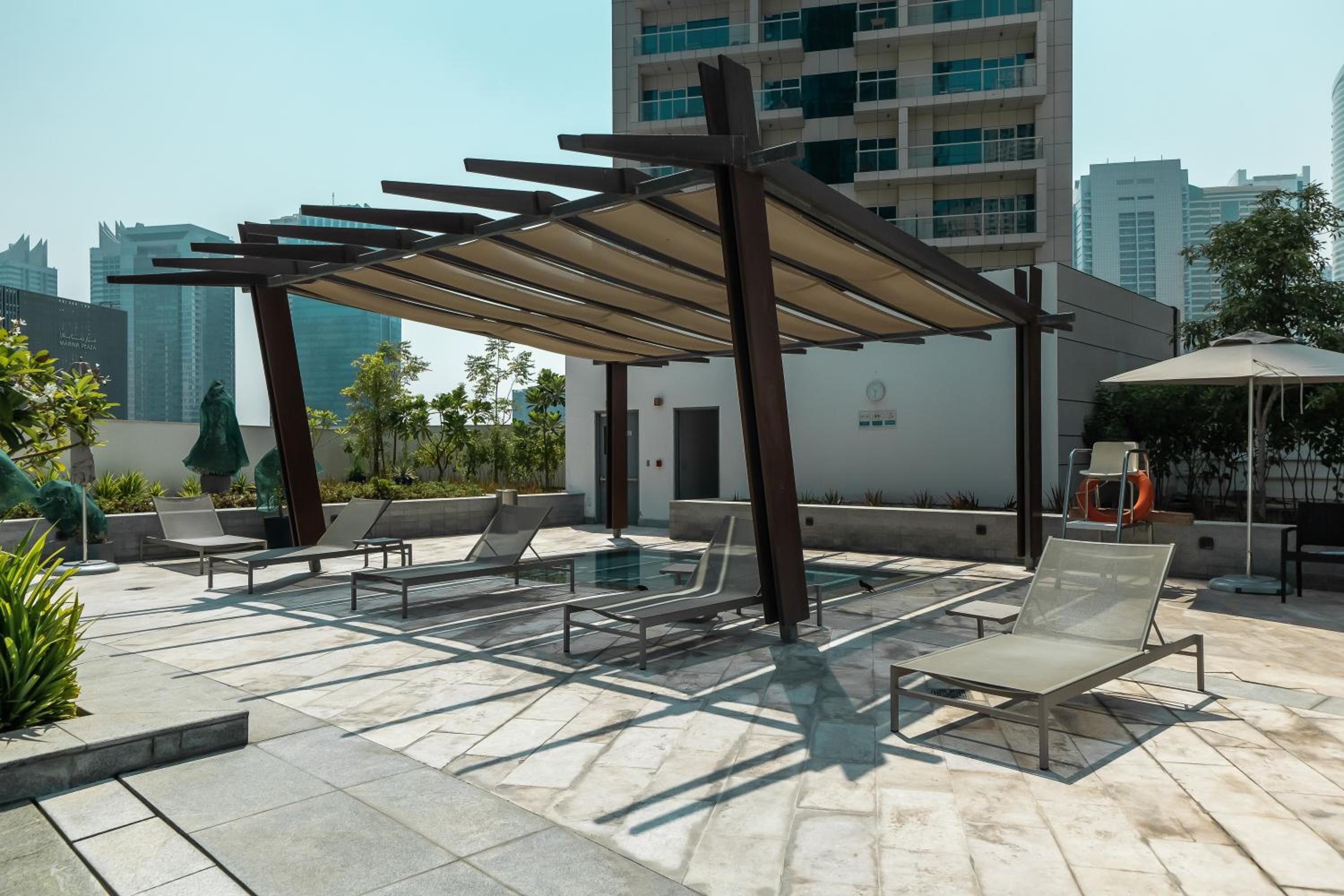 Luton Vacation Homes -Silverene Tower Full marina view ,Dubai Marina A50AB7