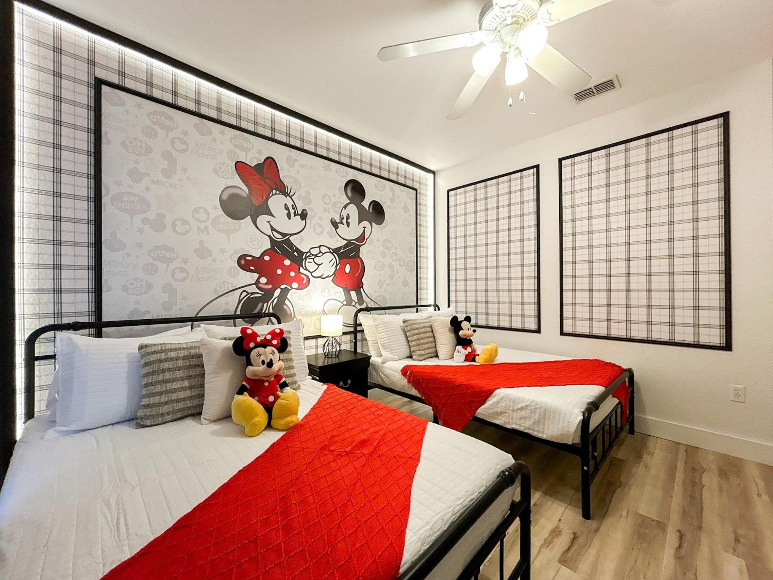 2956 Bright 3 Bed-2 Bath Townhouse Close To Disney view 4