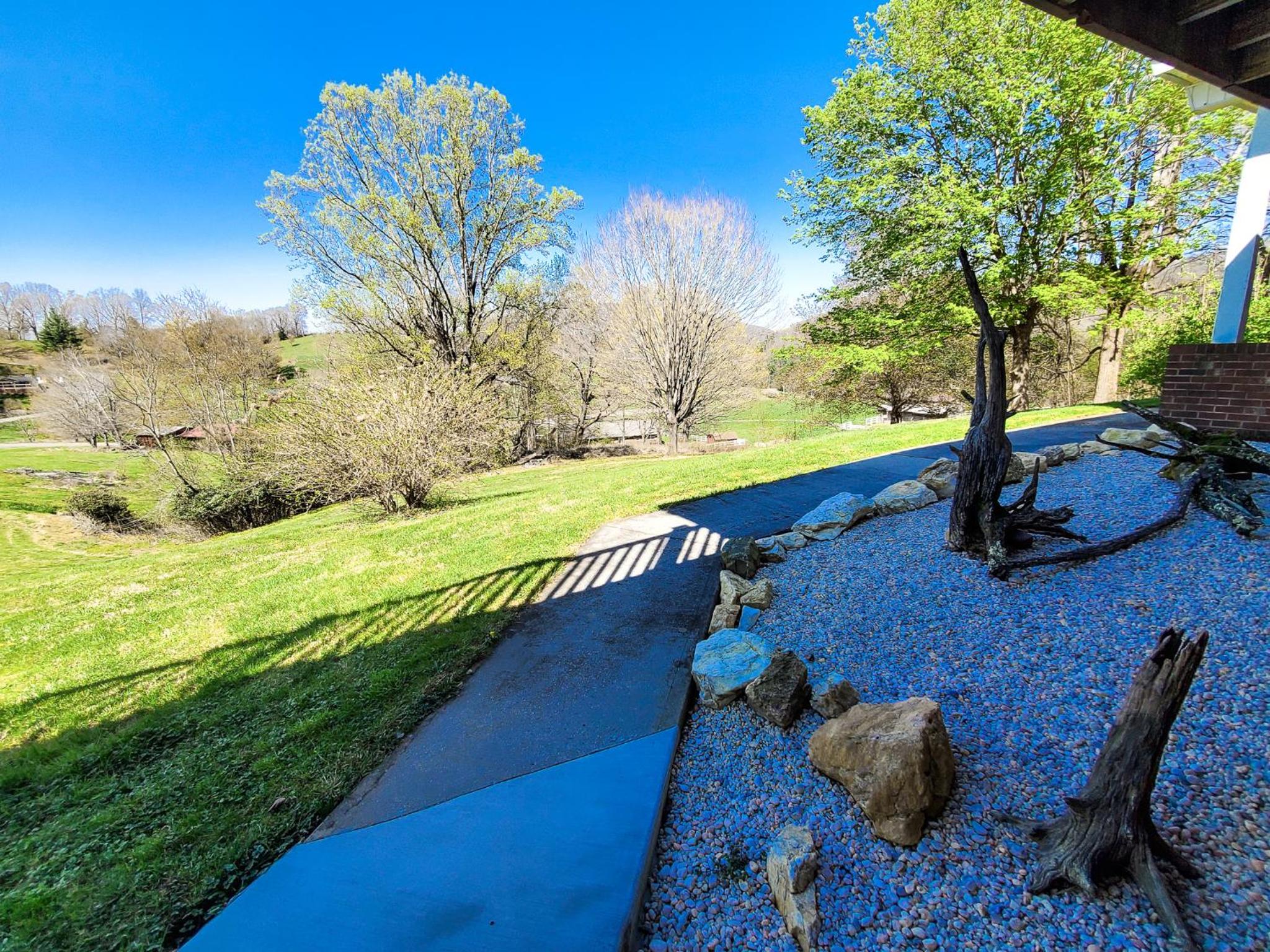 Grapevine Retreat