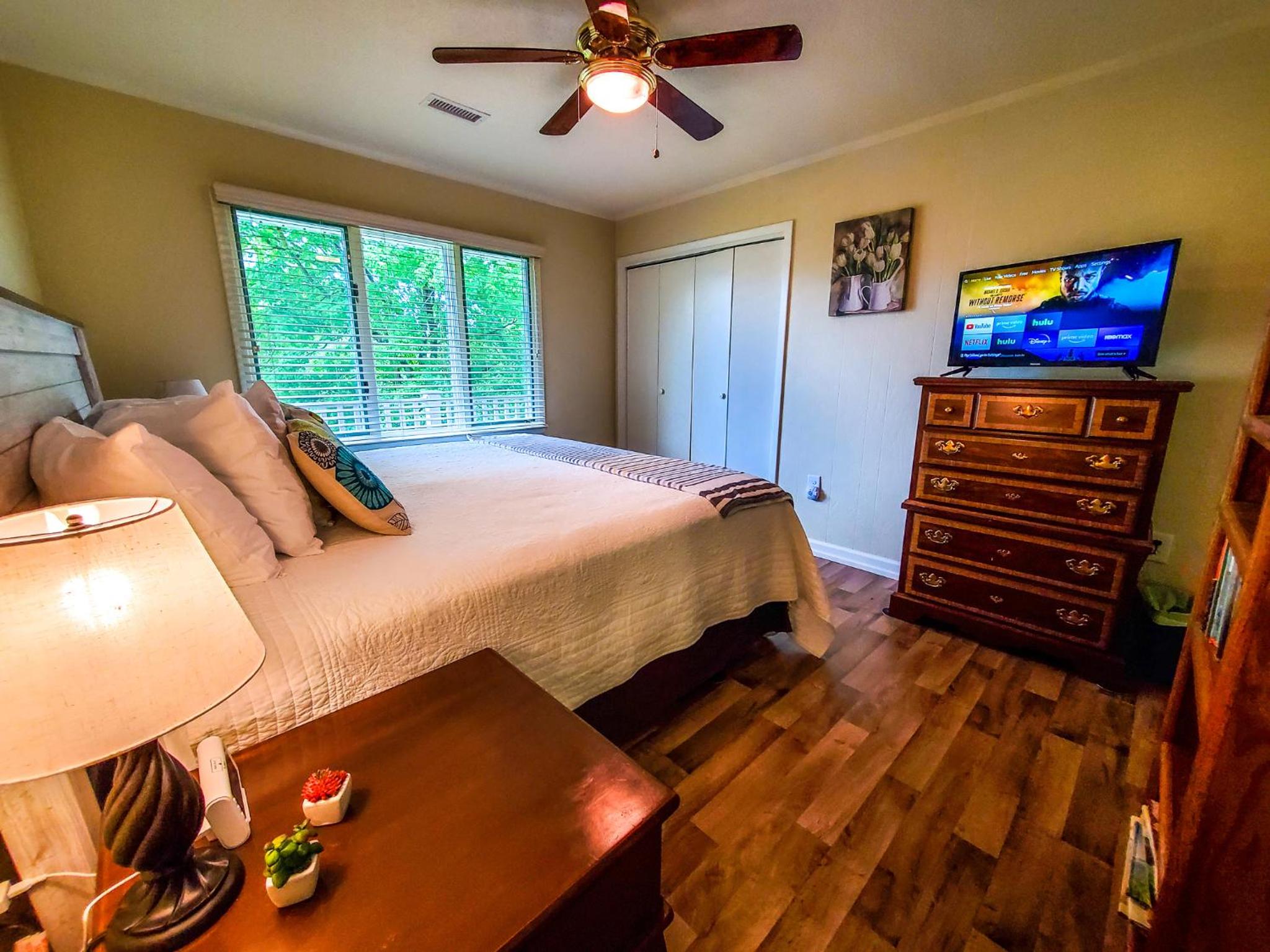 Grapevine Retreat