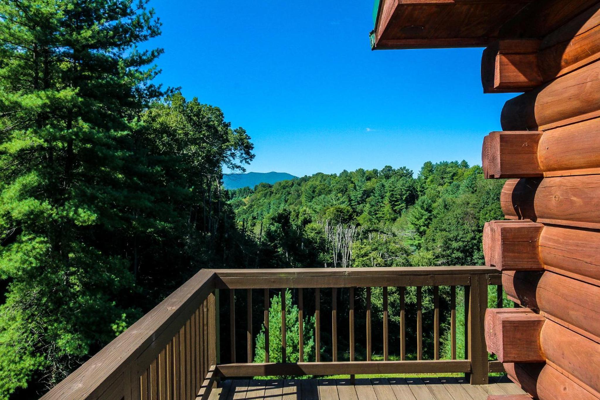 Dream Mountain Lodge