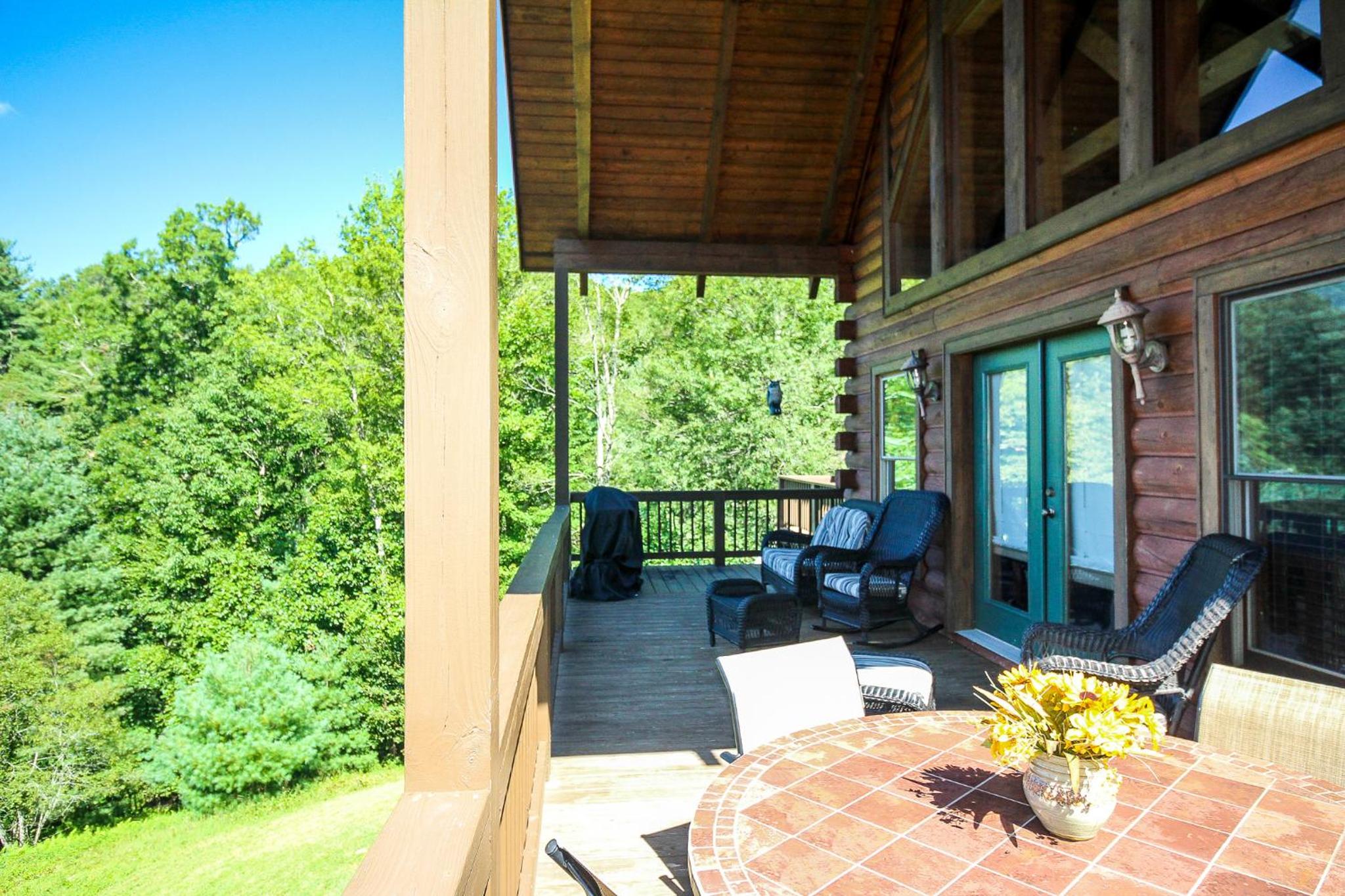 Dream Mountain Lodge