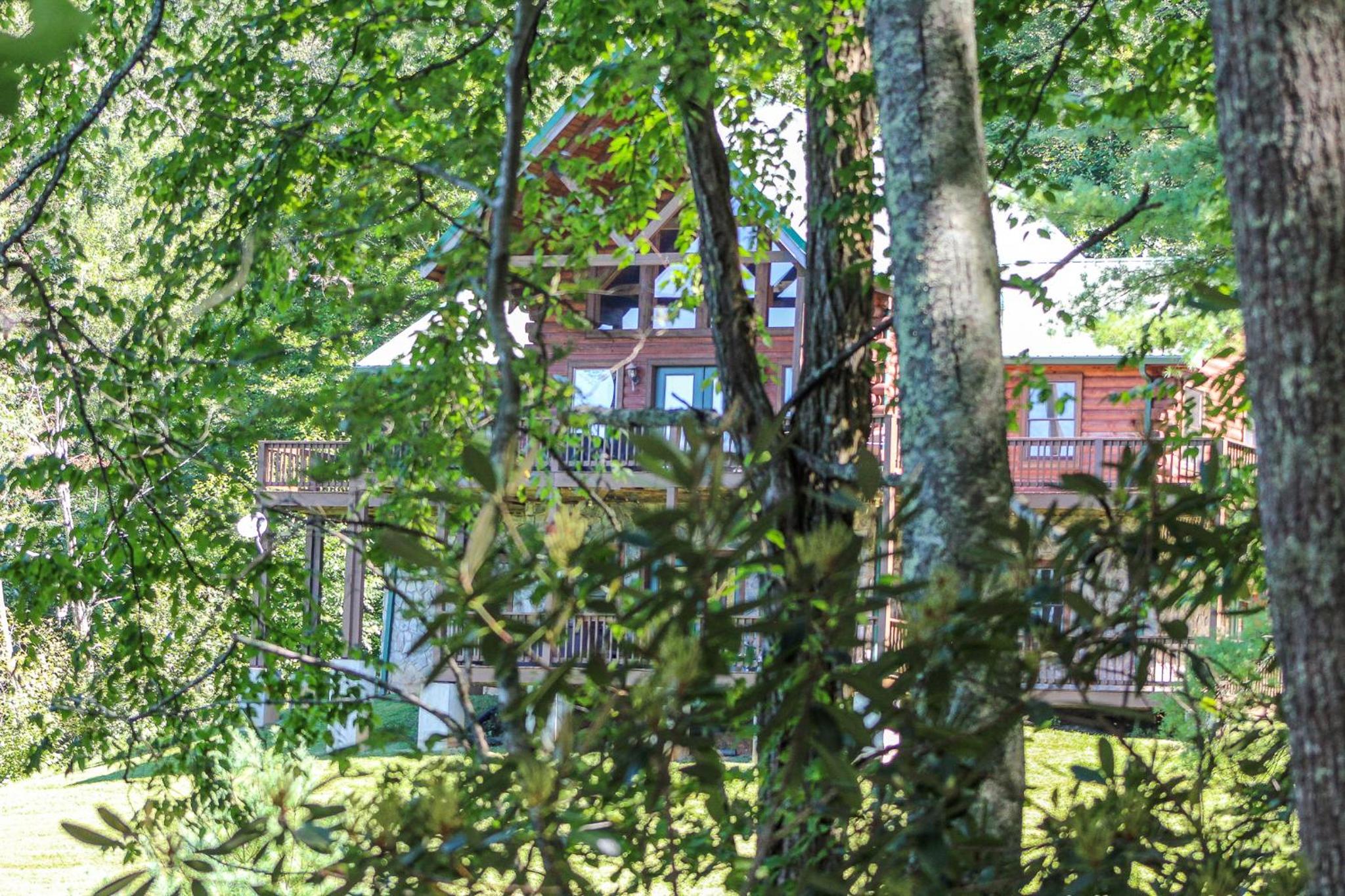 Dream Mountain Lodge